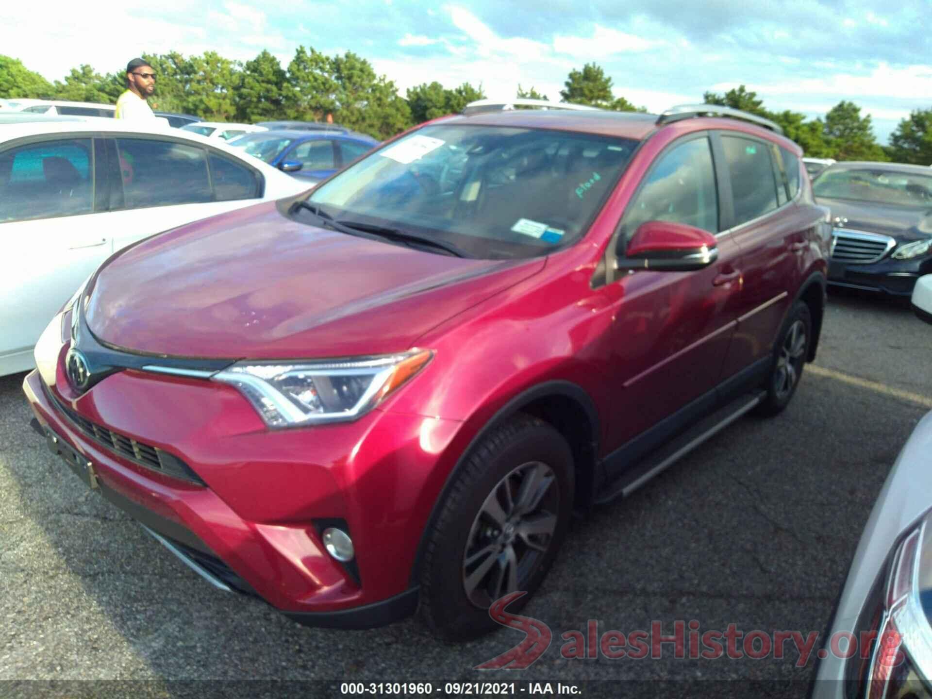 2T3RFREV8JW713269 2018 TOYOTA RAV4