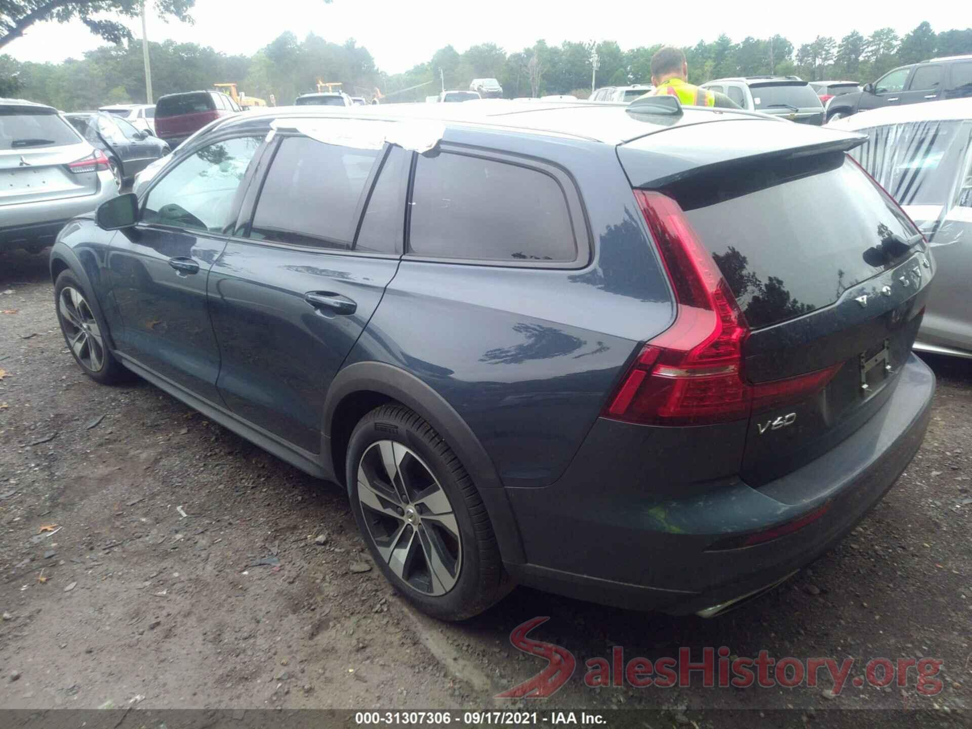 YV4102WK8M1069315 2021 VOLVO V60 CROSS COUNTRY