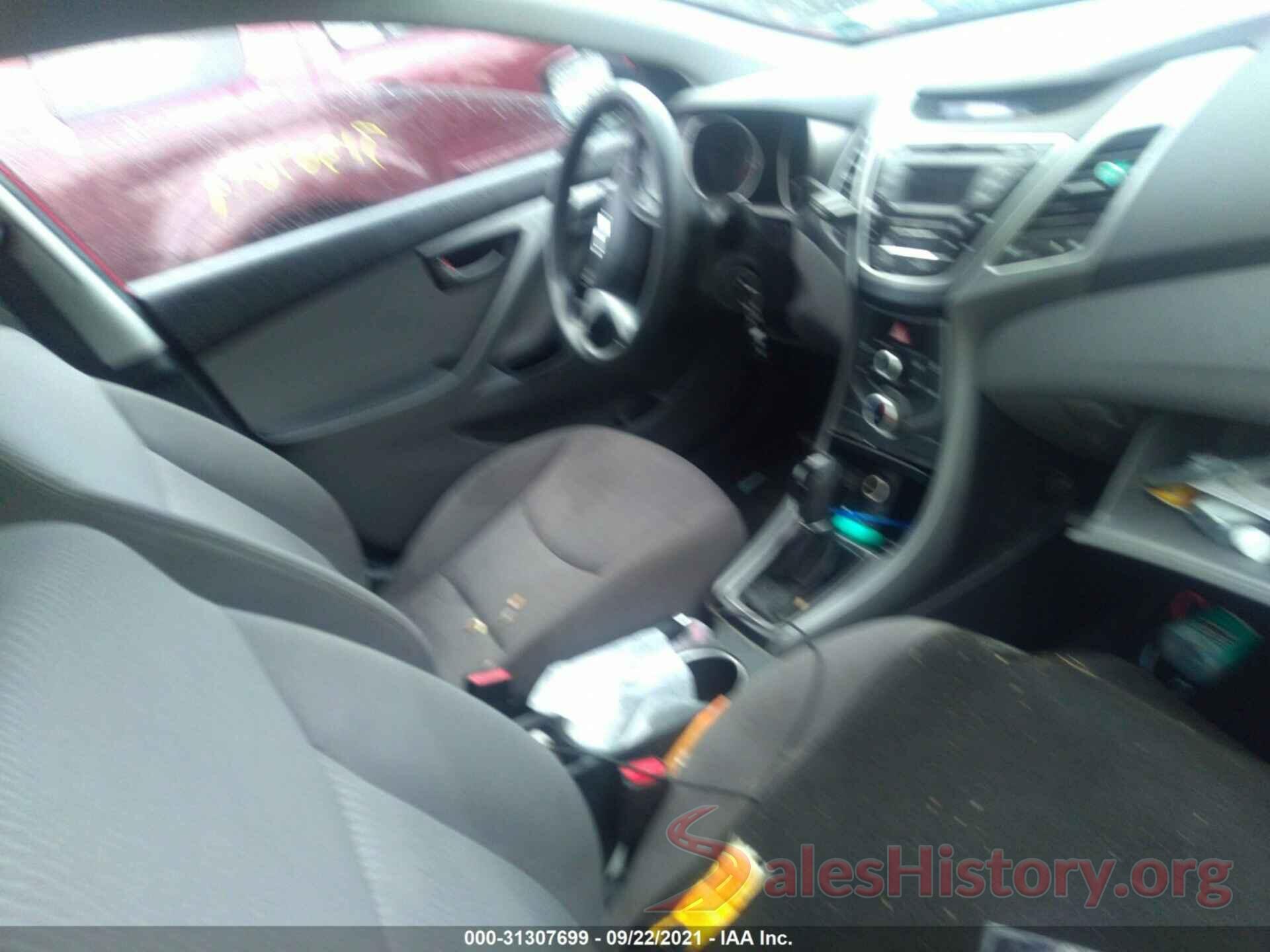 KMHDH4AE4GU517649 2016 HYUNDAI ELANTRA