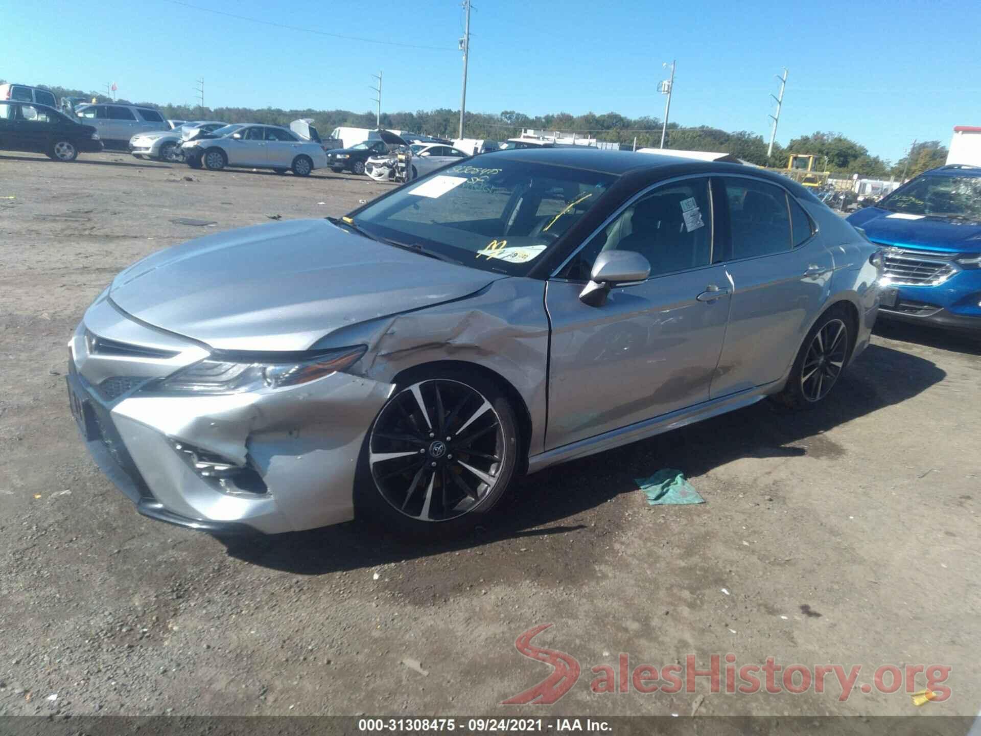 4T1B61HK4JU109084 2018 TOYOTA CAMRY