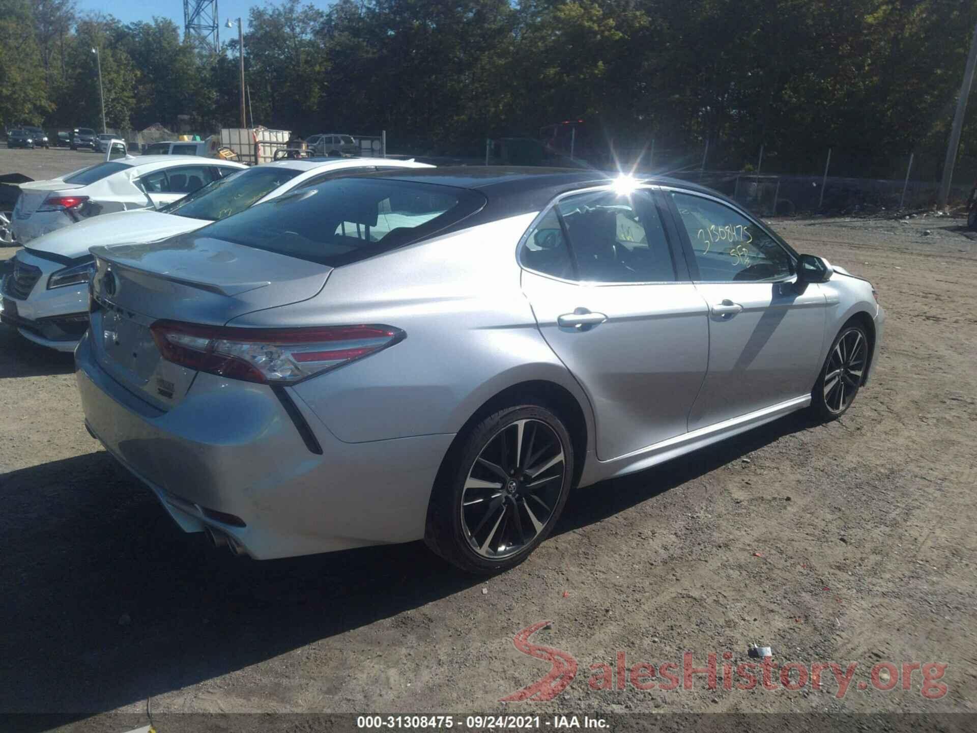 4T1B61HK4JU109084 2018 TOYOTA CAMRY