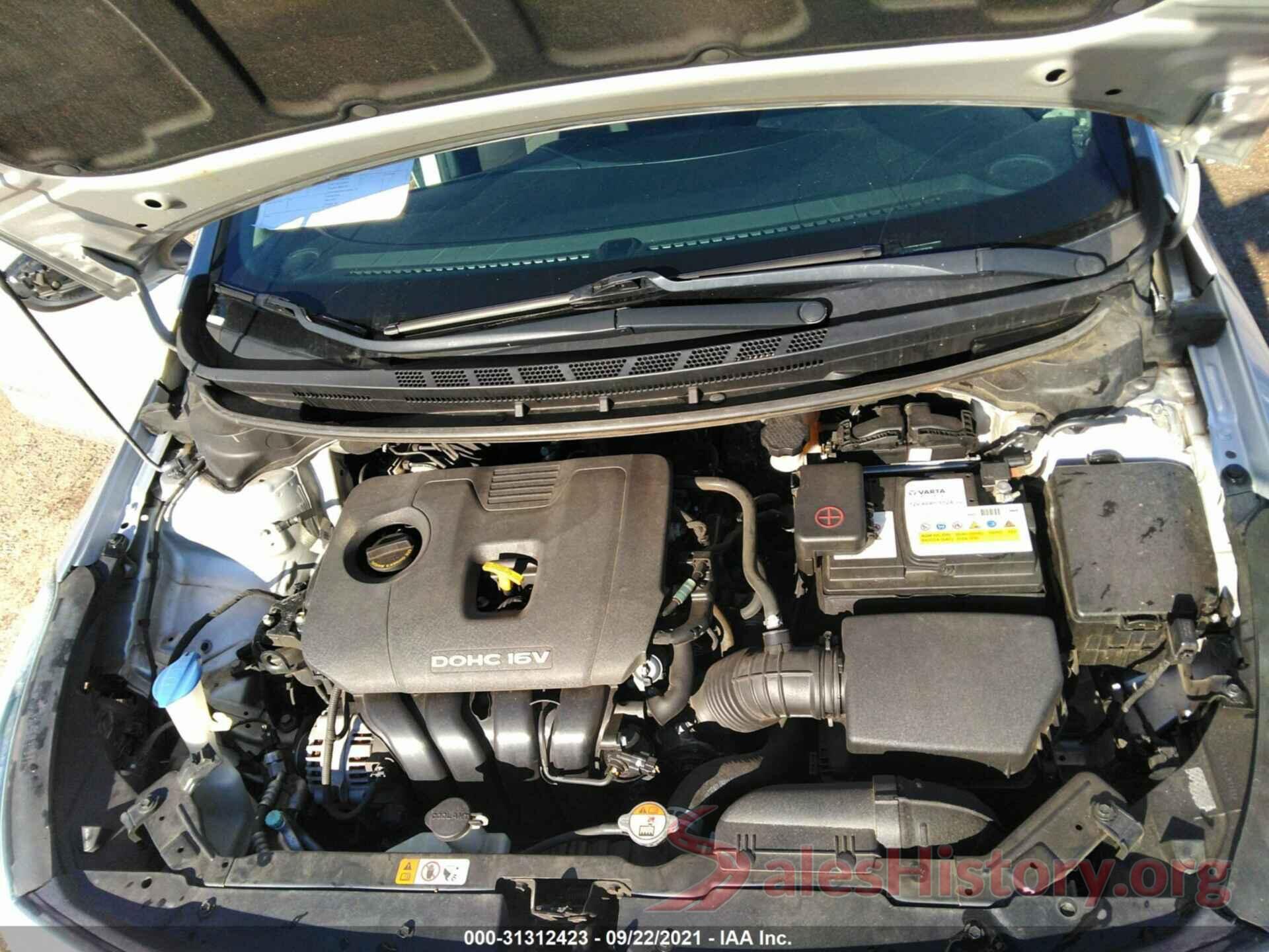 3KPFK4A78JE257679 2018 KIA FORTE