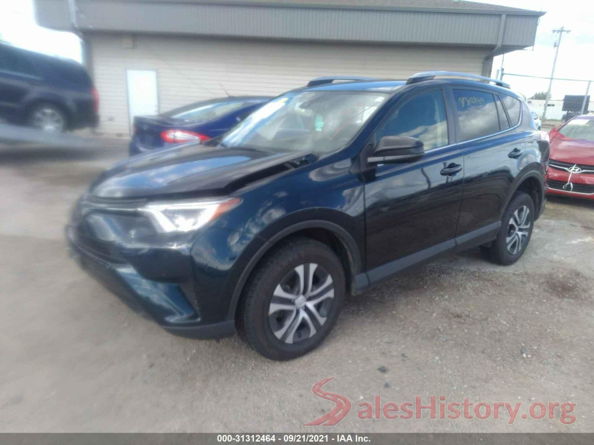 JTMBFREV9JJ741758 2018 TOYOTA RAV4