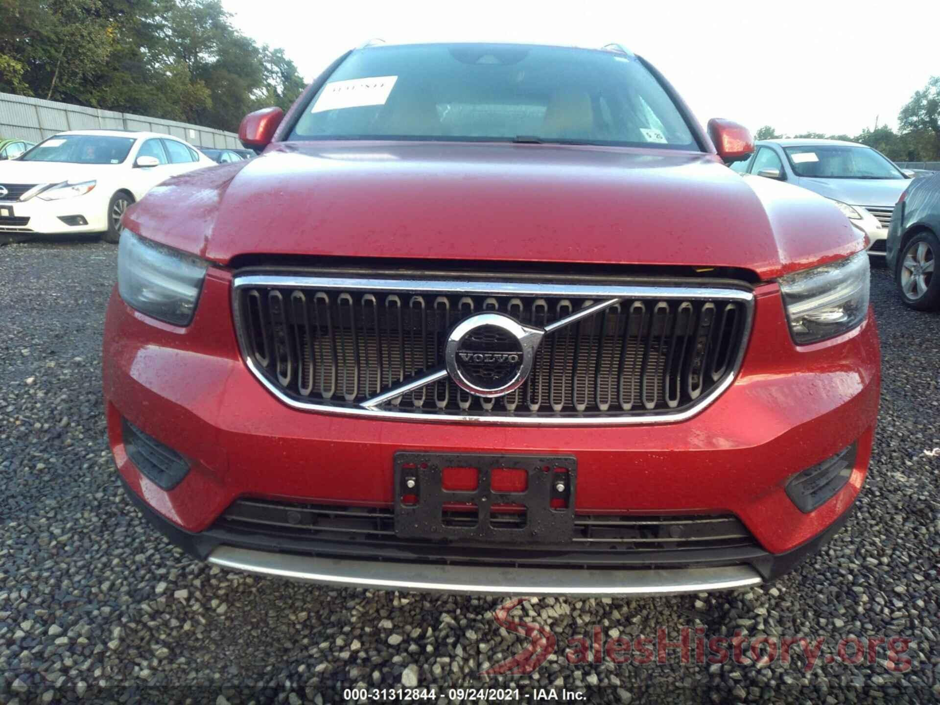 YV4162UKXL2315582 2020 VOLVO XC40