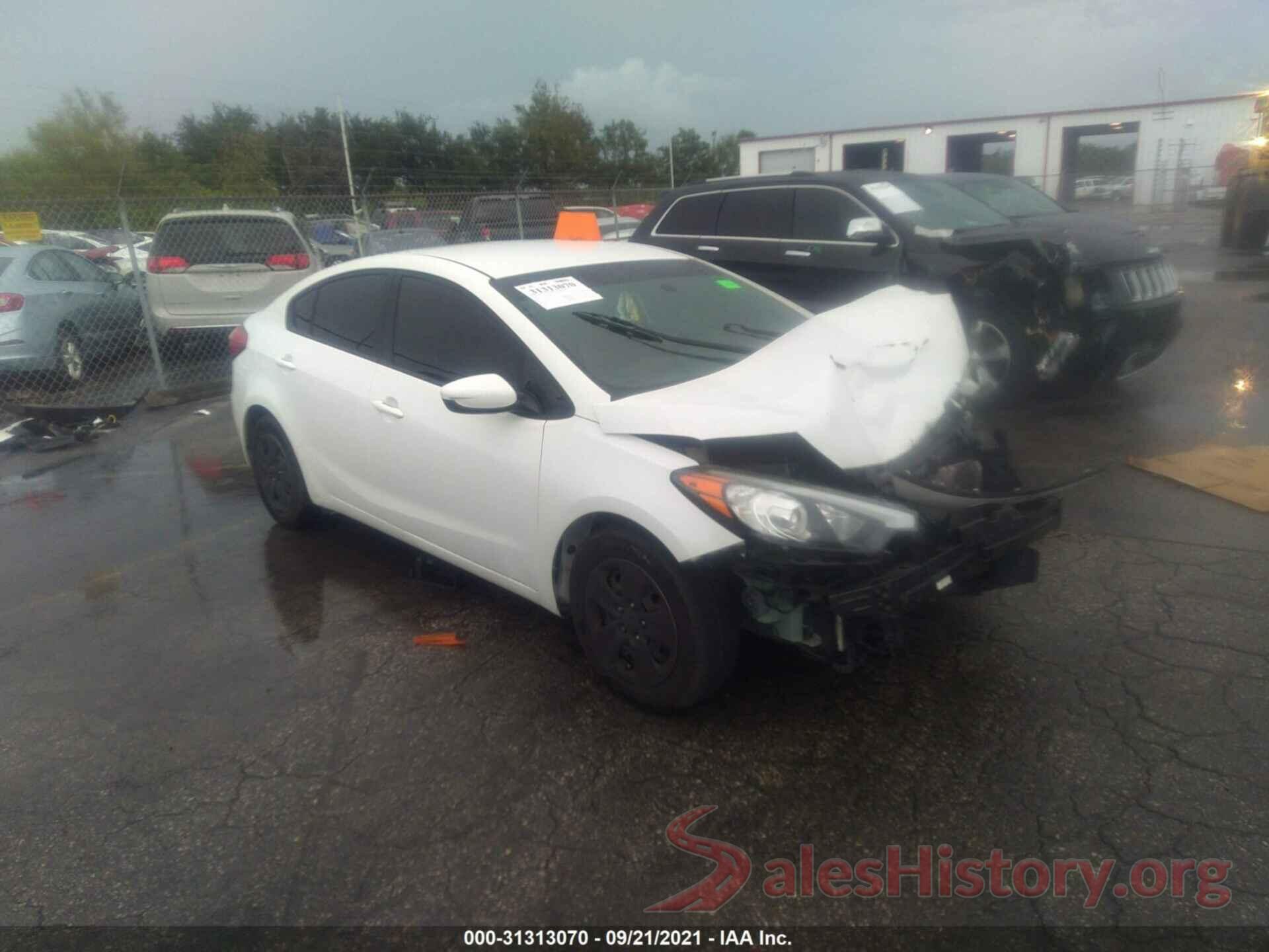 KNAFK4A69G5602839 2016 KIA FORTE