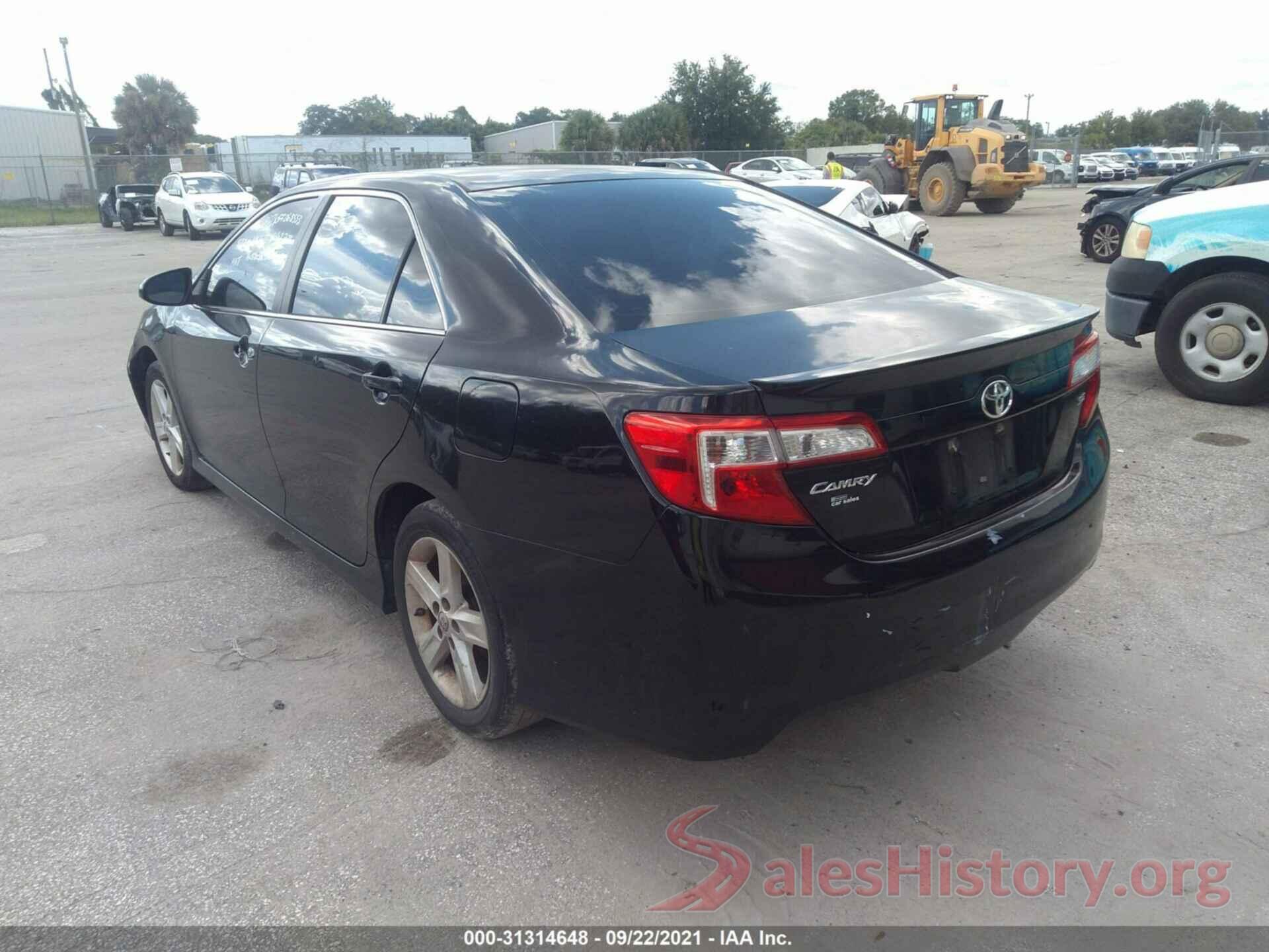 4T1BF1FK5EU405272 2014 TOYOTA CAMRY