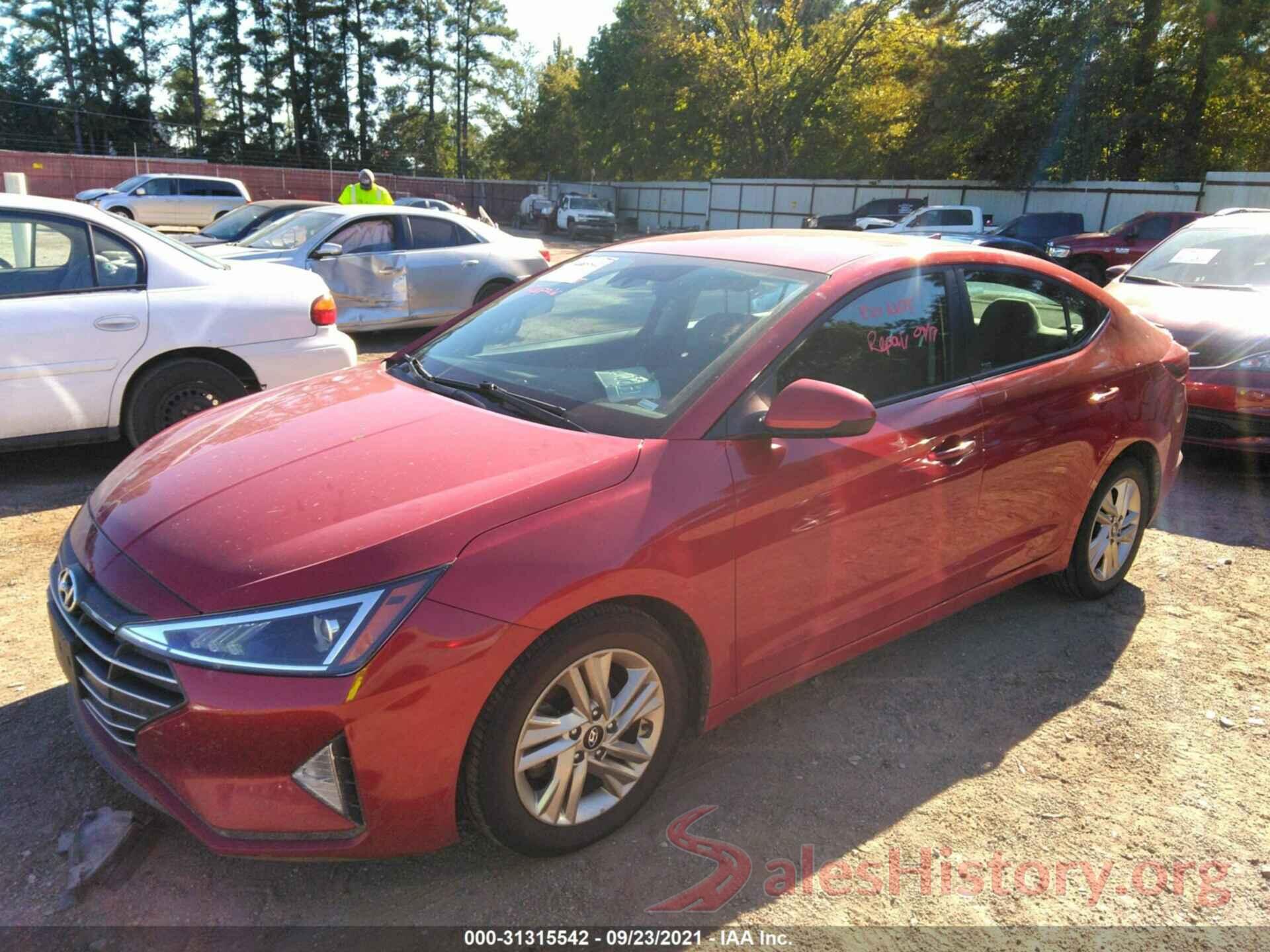 5NPD84LF3LH524008 2020 HYUNDAI ELANTRA