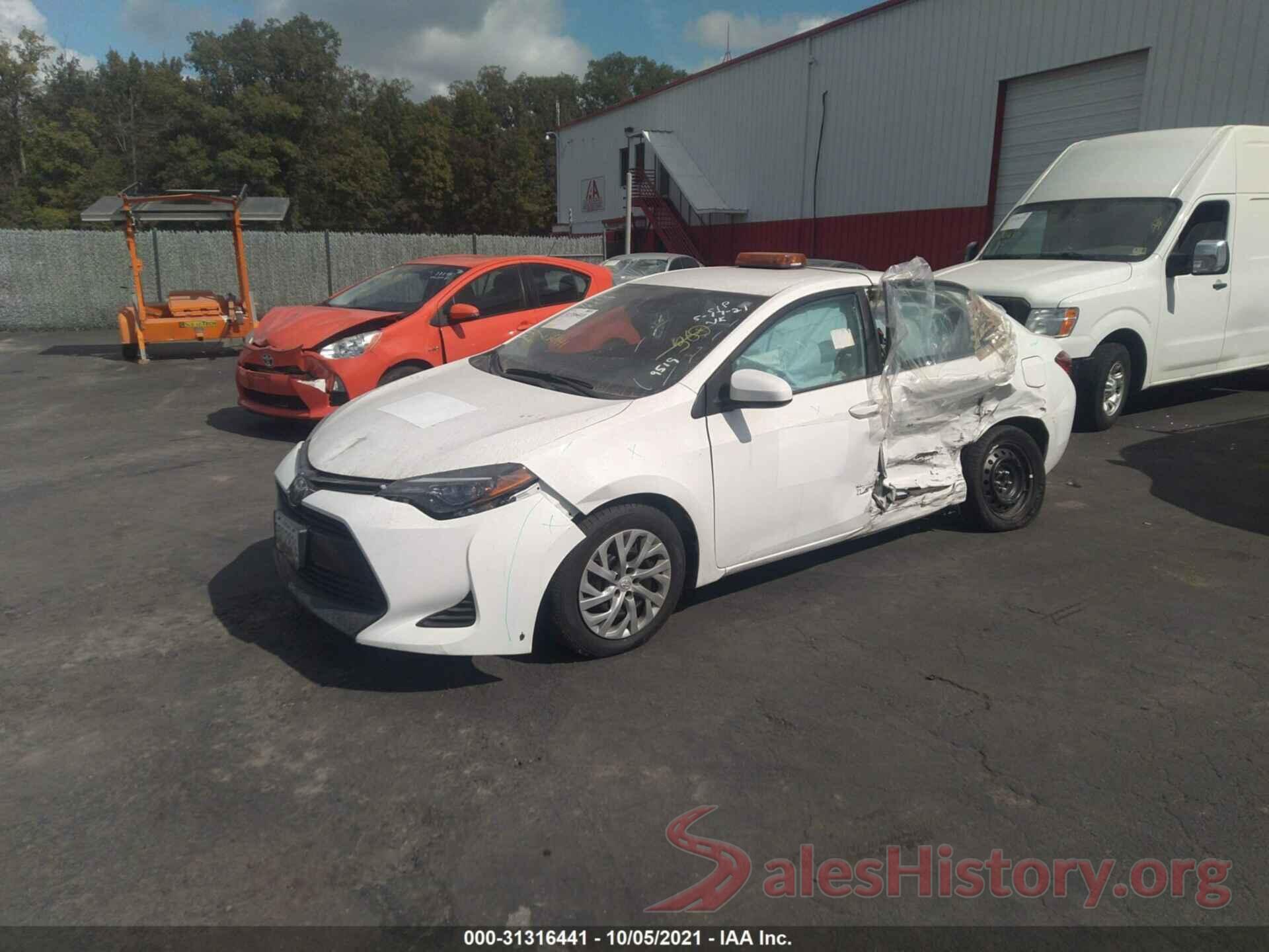 2T1BURHEXJC004498 2018 TOYOTA COROLLA