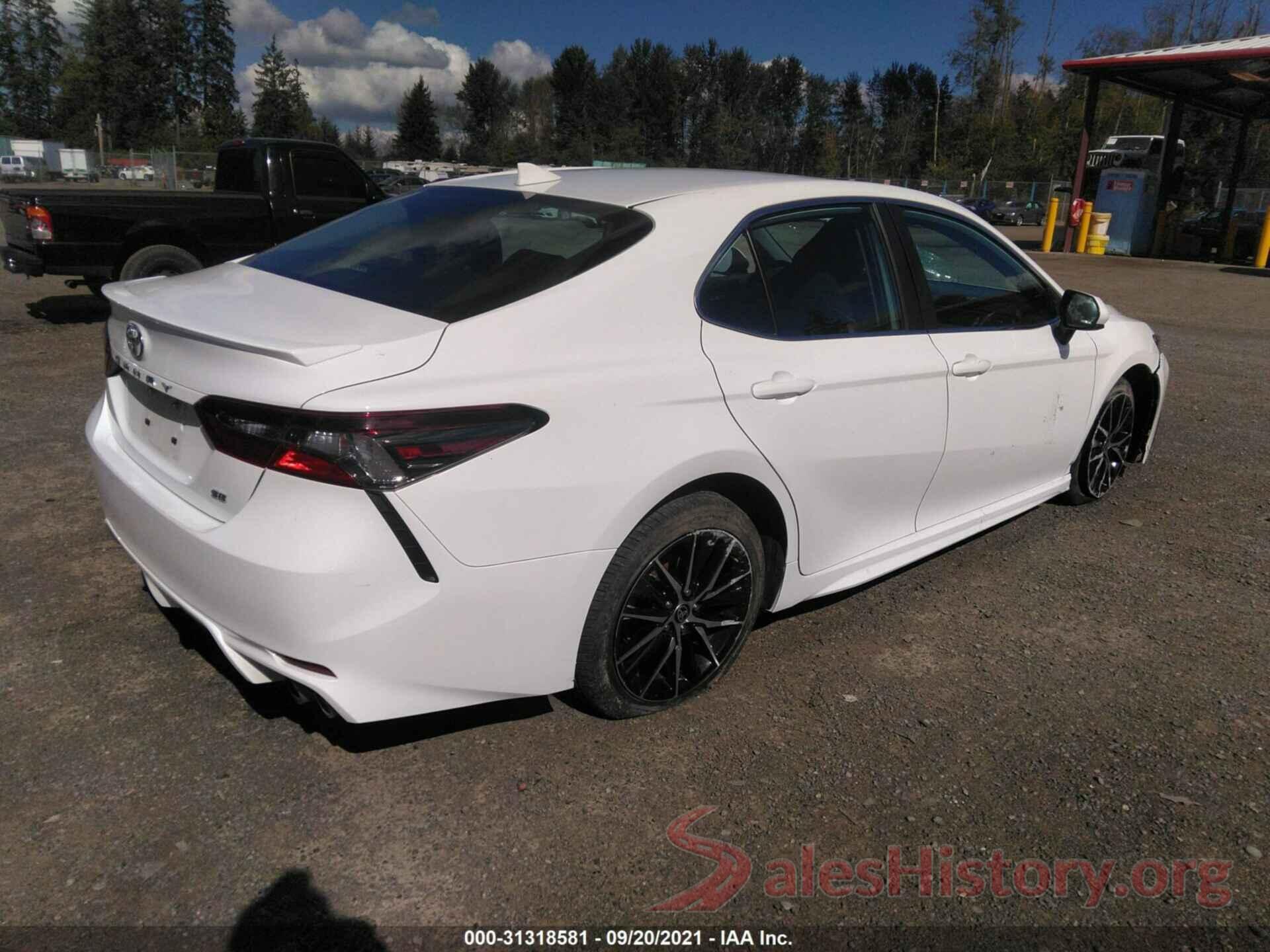 4T1G11AK1MU427621 2021 TOYOTA CAMRY