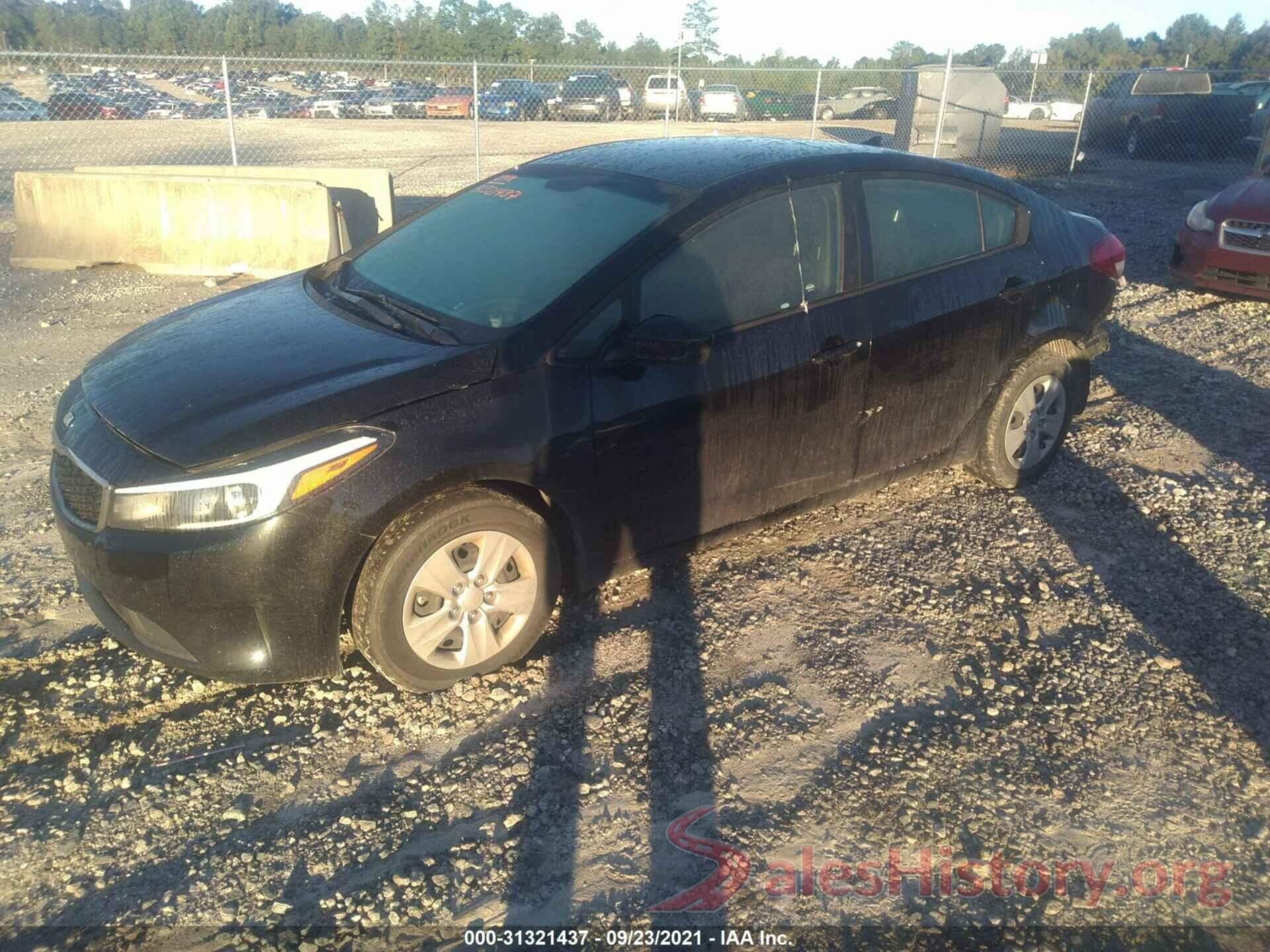 3KPFK4A74JE234352 2018 KIA FORTE