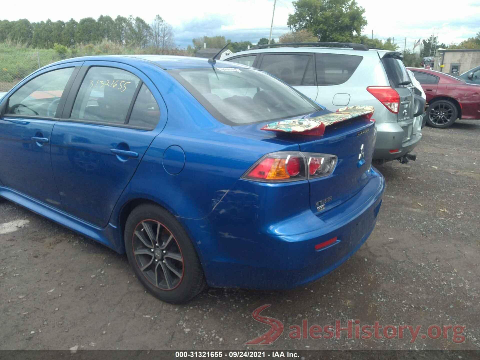 JA32V2FW8HU004995 2017 MITSUBISHI LANCER