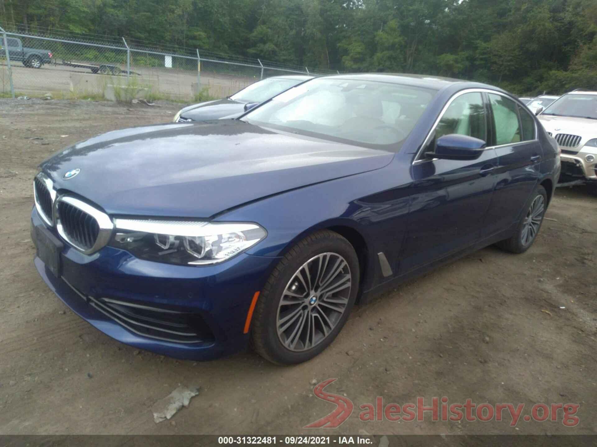 WBAJR7C03LCE48704 2020 BMW 5 SERIES