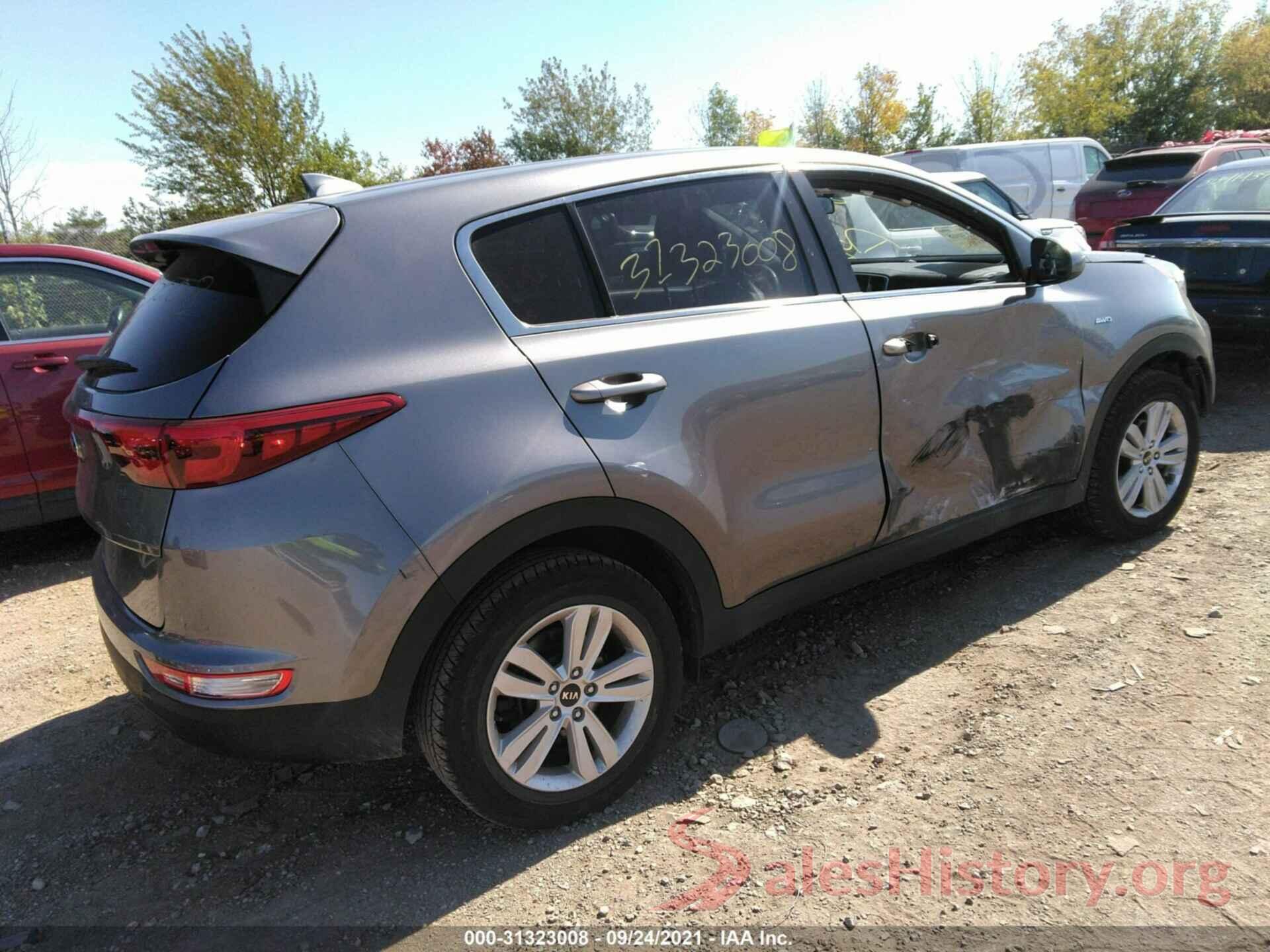 KNDPMCAC8H7055702 2017 KIA SPORTAGE