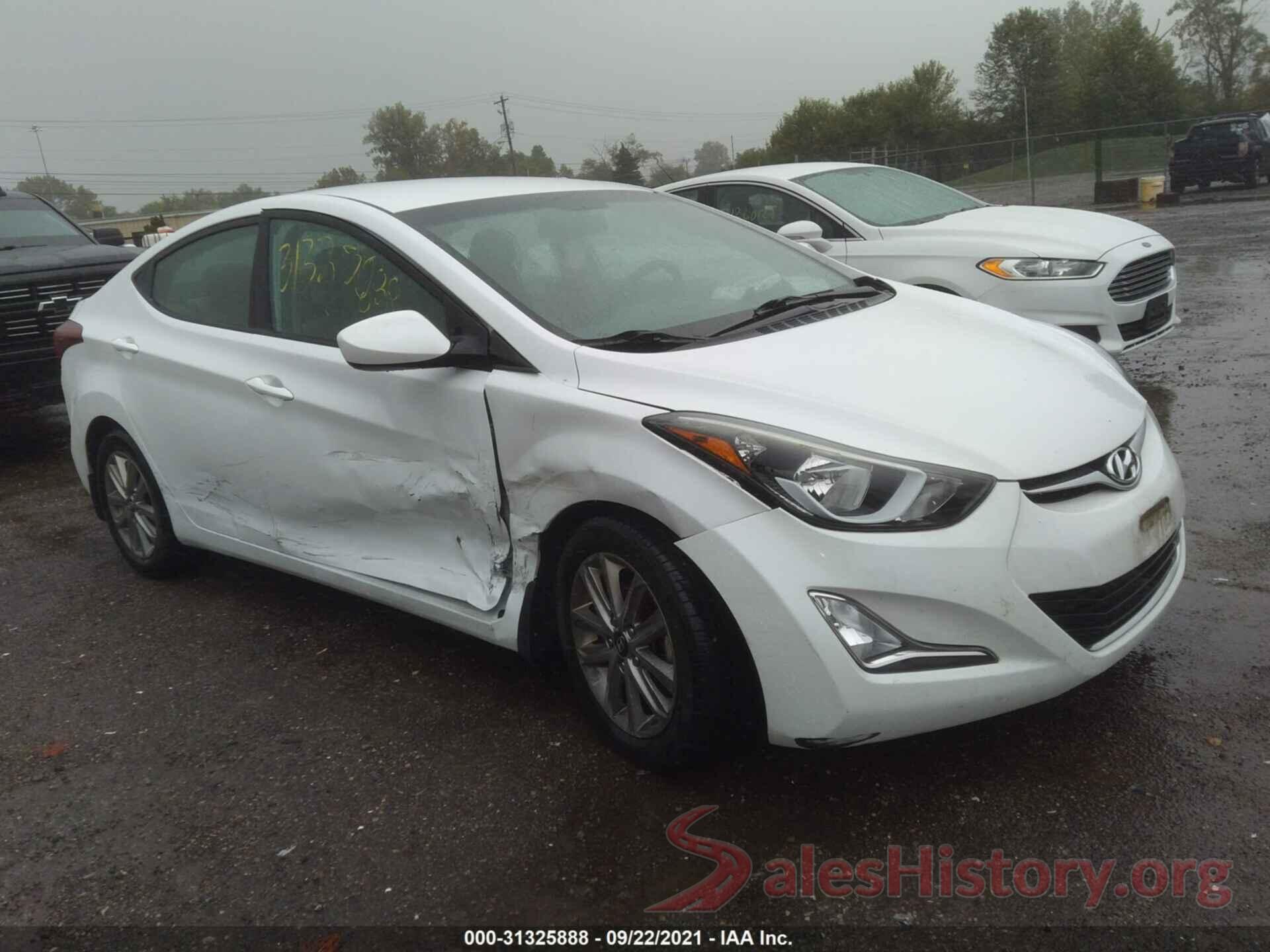 5NPDH4AE0GH652951 2016 HYUNDAI ELANTRA