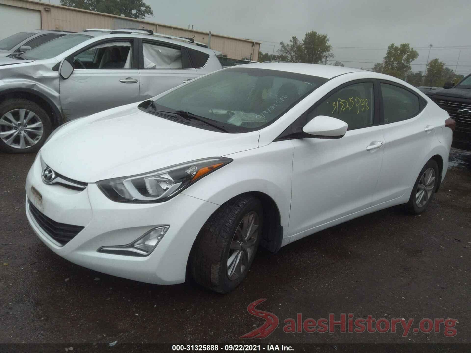 5NPDH4AE0GH652951 2016 HYUNDAI ELANTRA