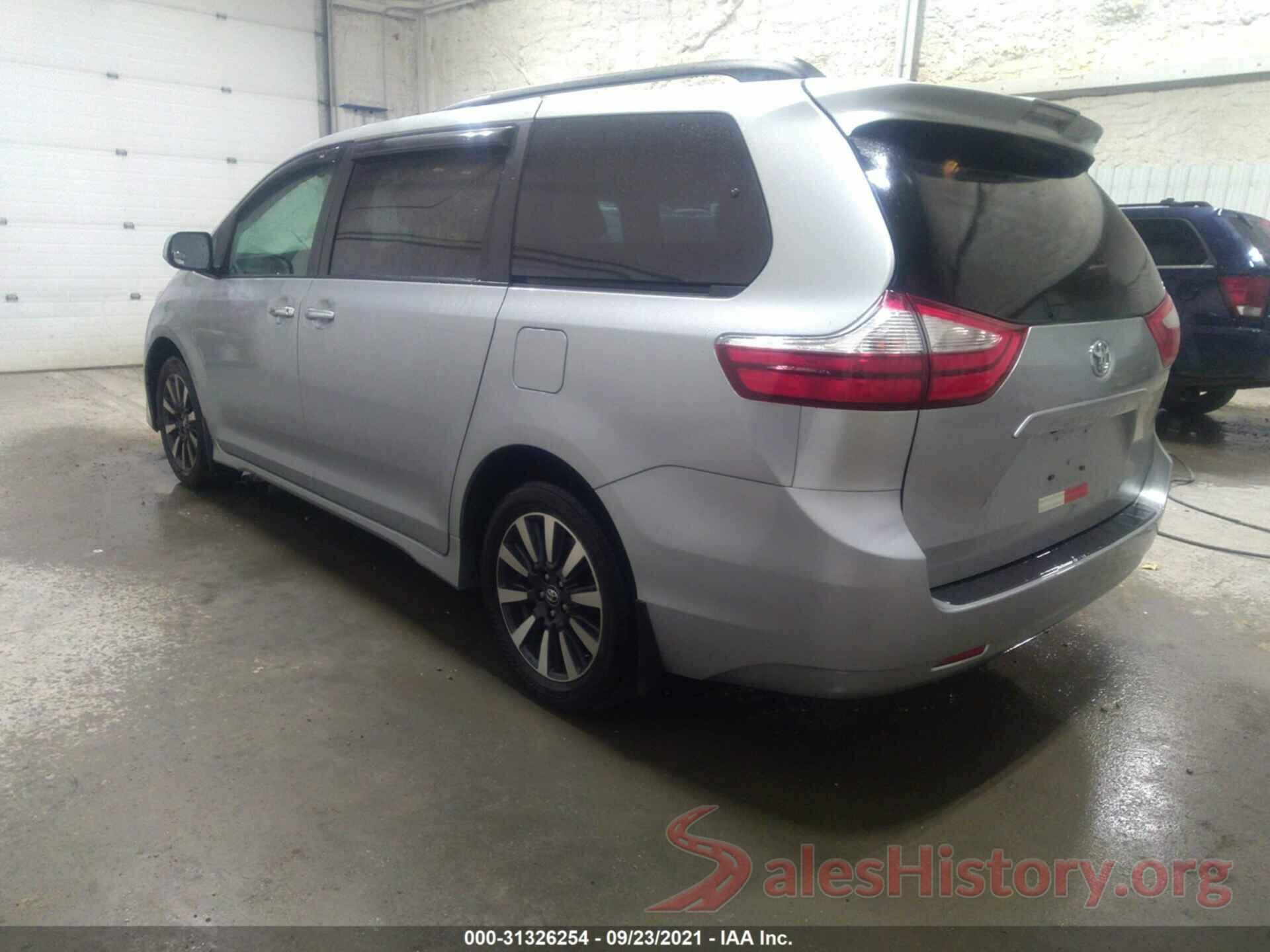 5TDJZ3DC2KS225259 2019 TOYOTA SIENNA