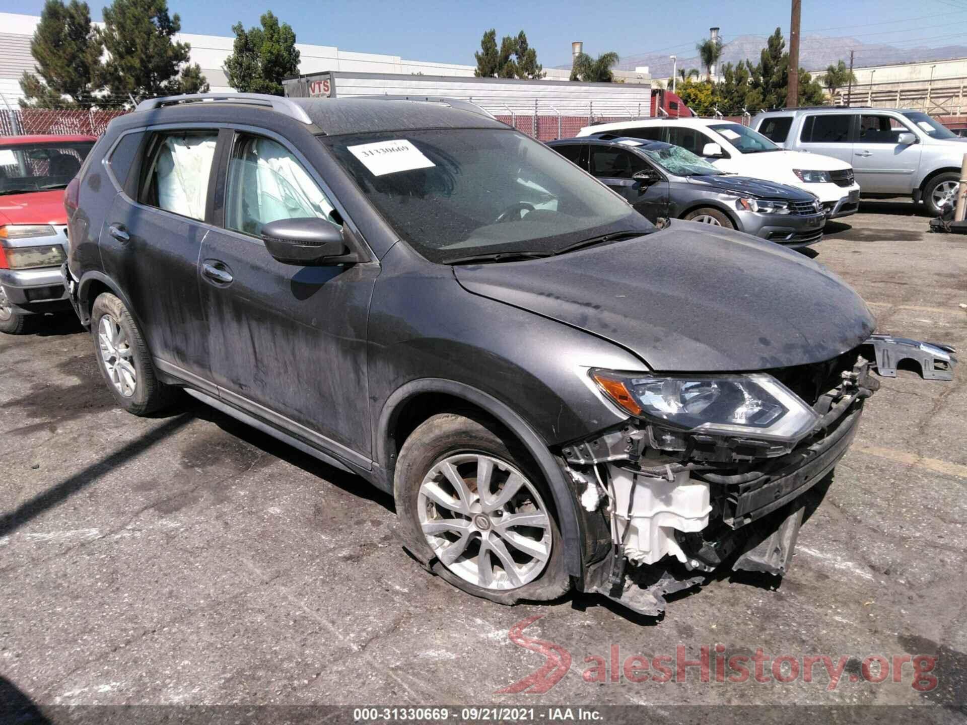 KNMAT2MV0JP511245 2018 NISSAN ROGUE