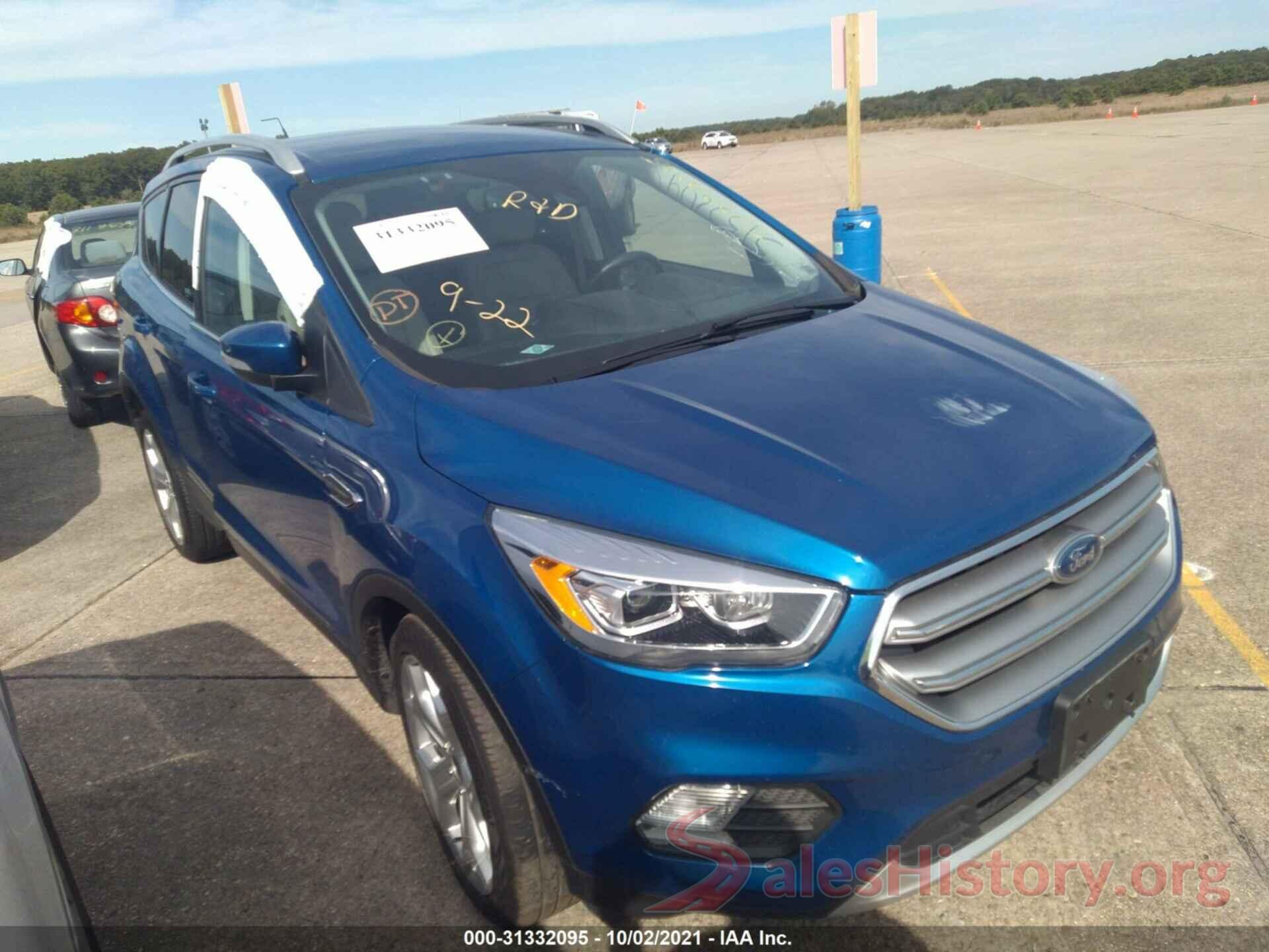 1FMCU0J95HUB23033 2017 FORD ESCAPE