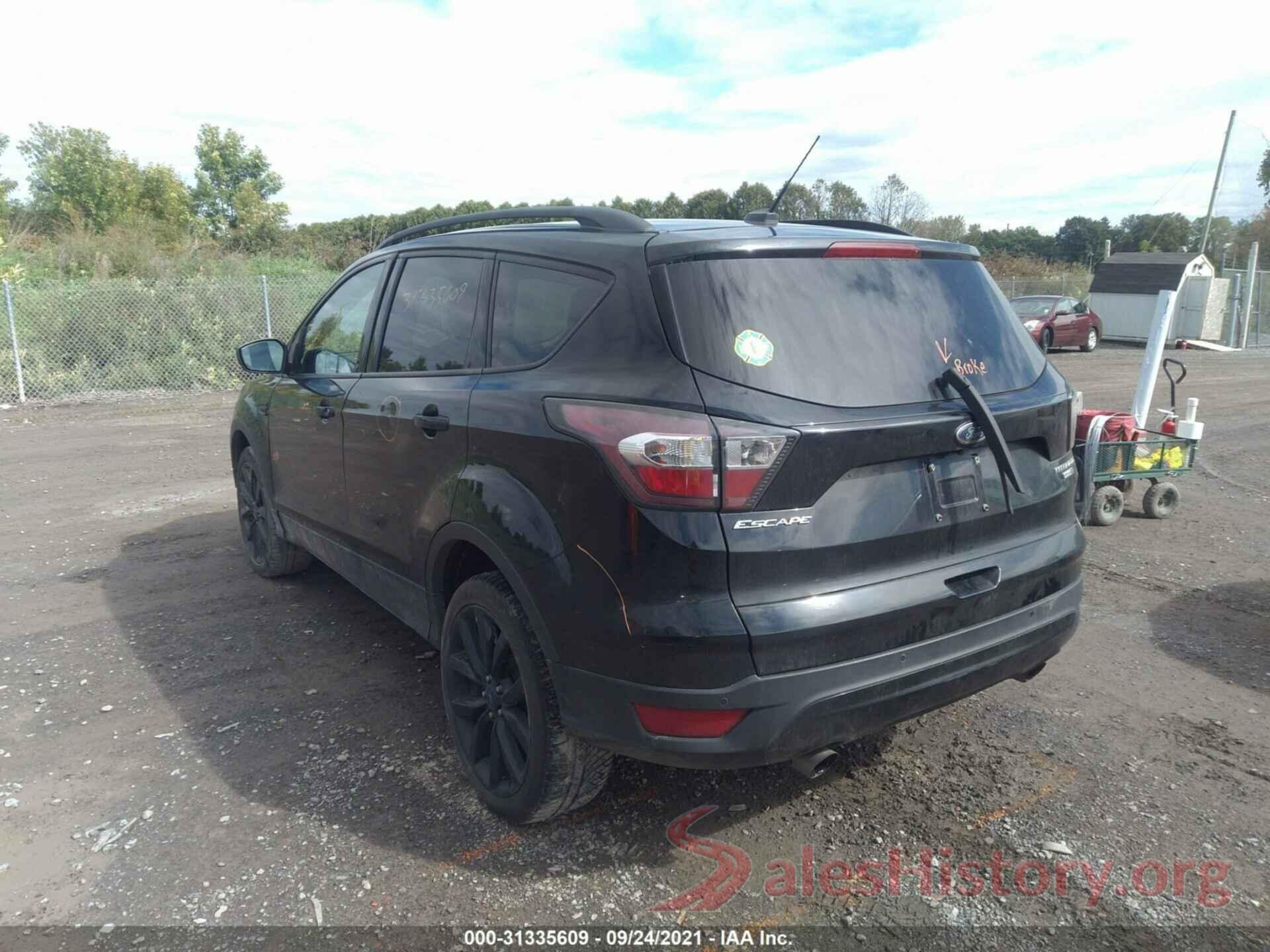 1FMCU9J99HUA77940 2017 FORD ESCAPE