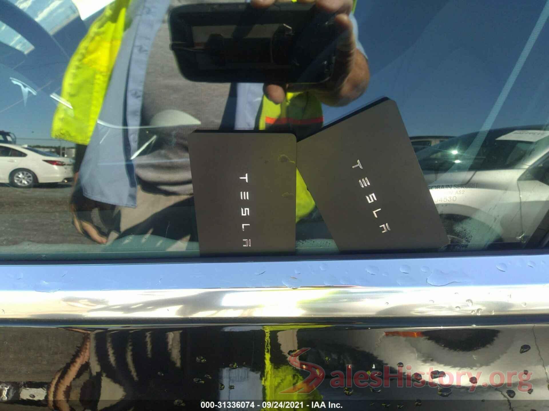 5YJ3E1EA4JF156535 2018 TESLA MODEL 3