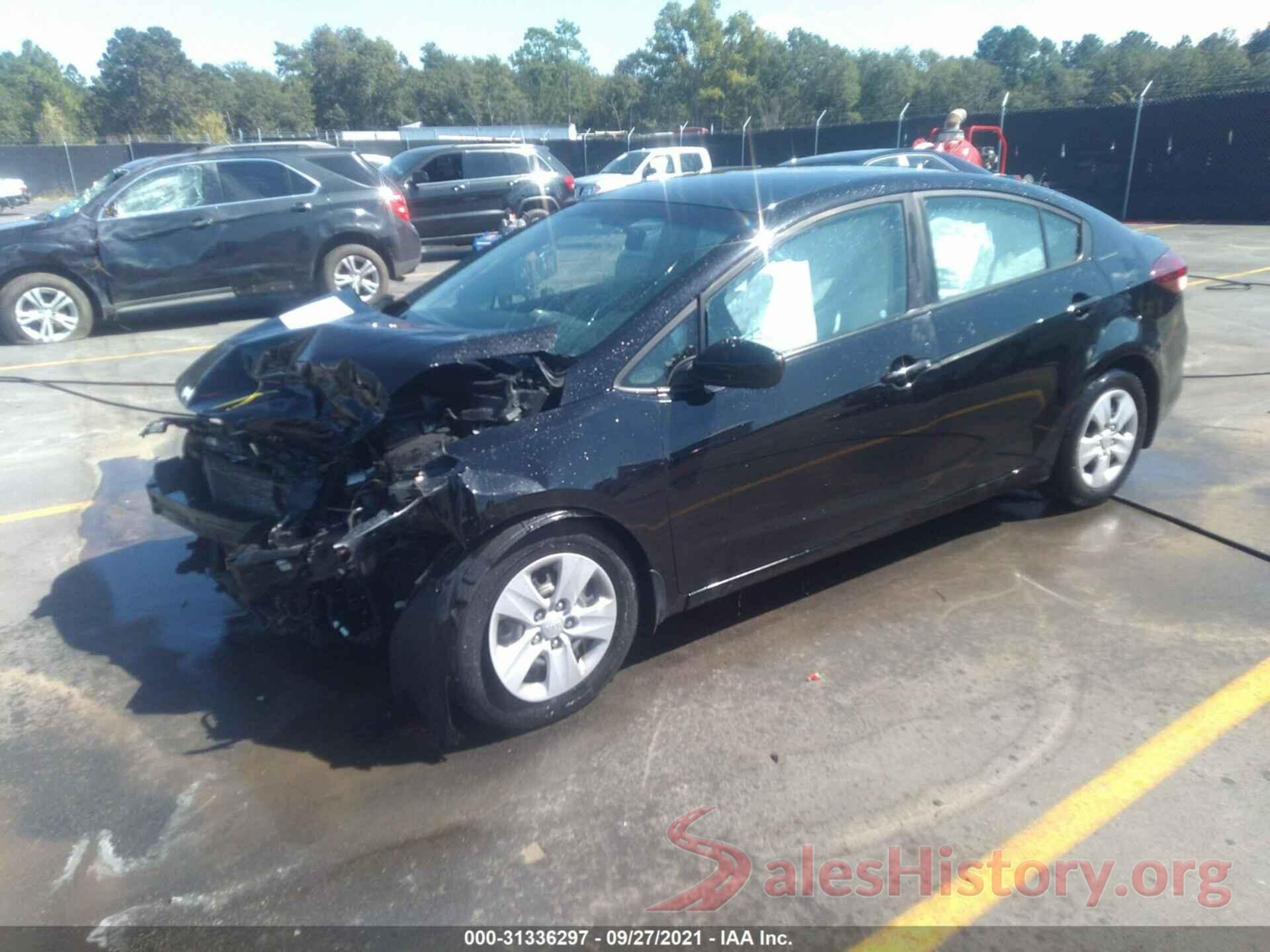 3KPFK4A72HE107982 2017 KIA FORTE