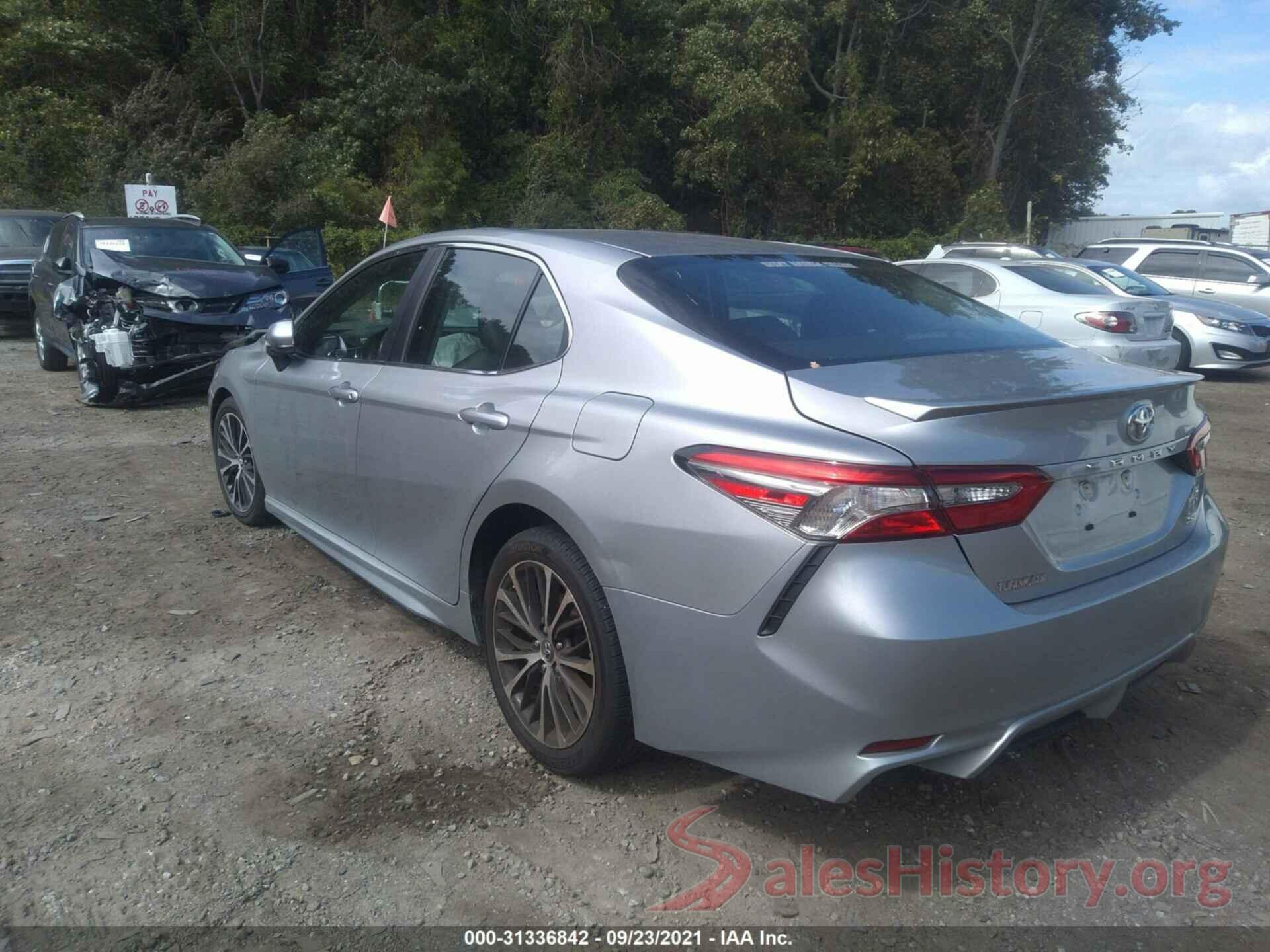 4T1B11HK6JU029994 2018 TOYOTA CAMRY