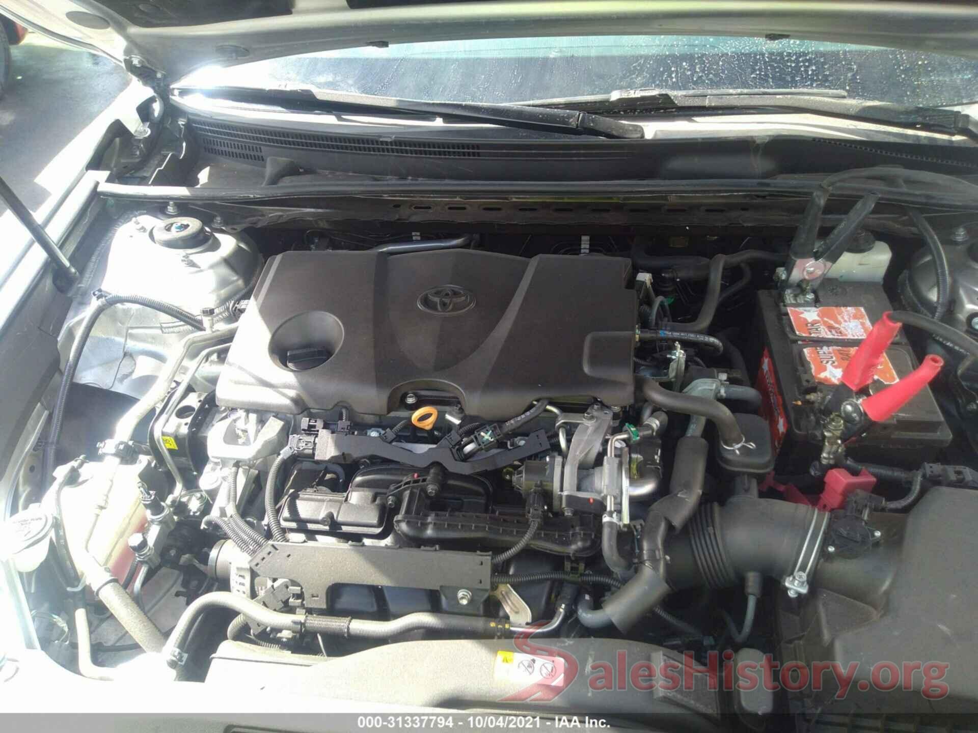 4T1B11HK4JU079499 2018 TOYOTA CAMRY