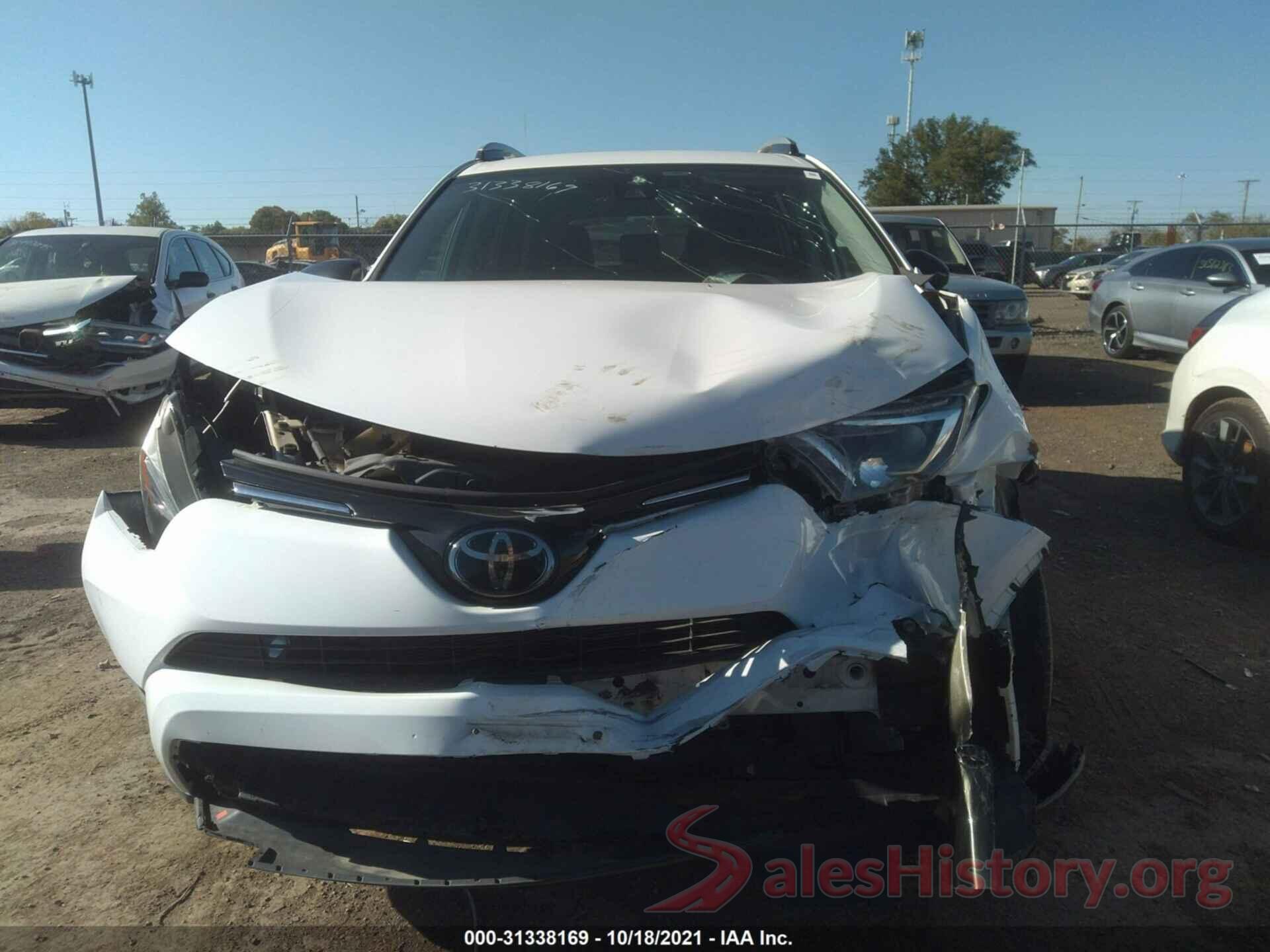 2T3BFREV0HW613100 2017 TOYOTA RAV4