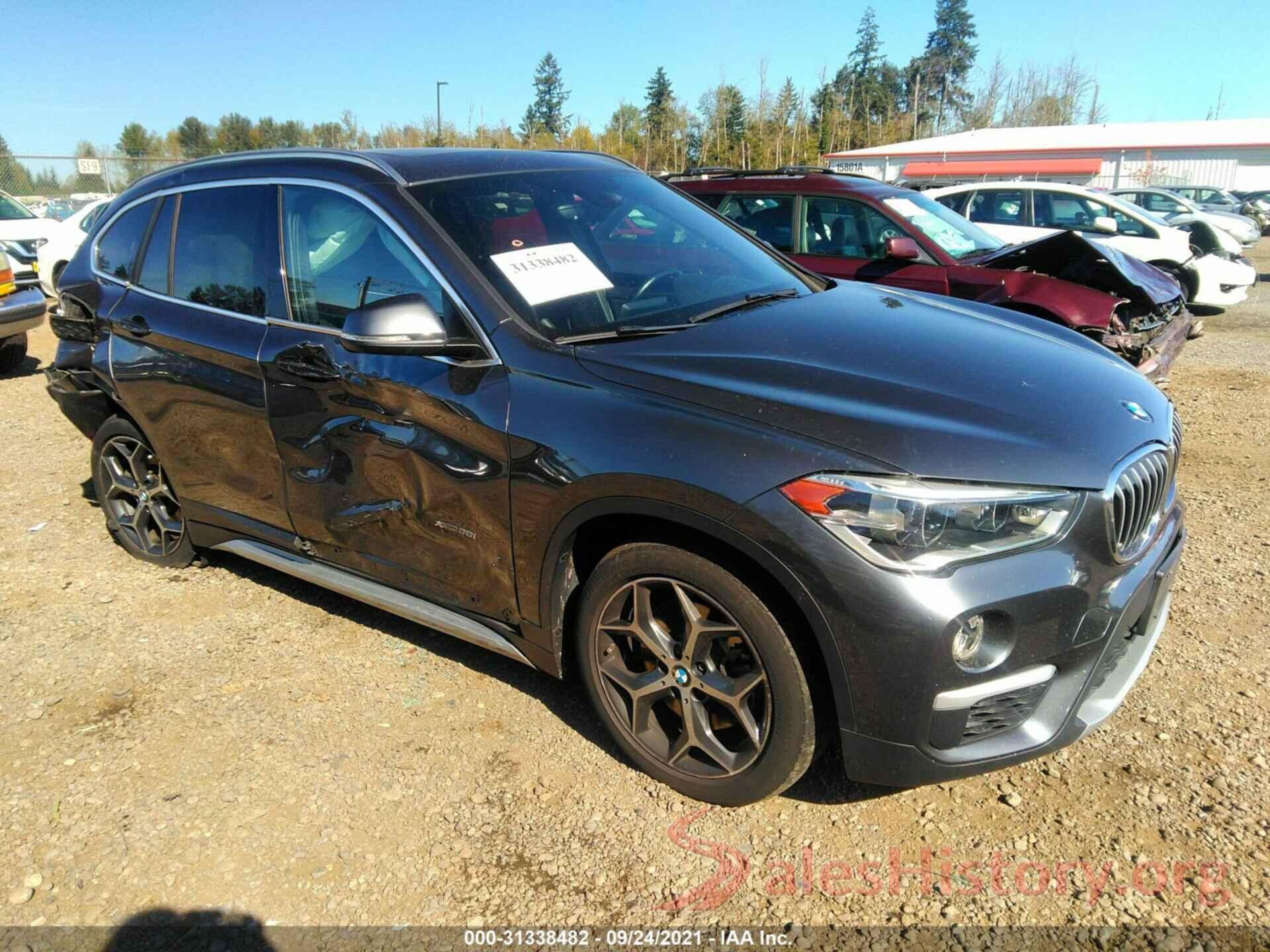 WBXHT3C38GP880788 2016 BMW X1