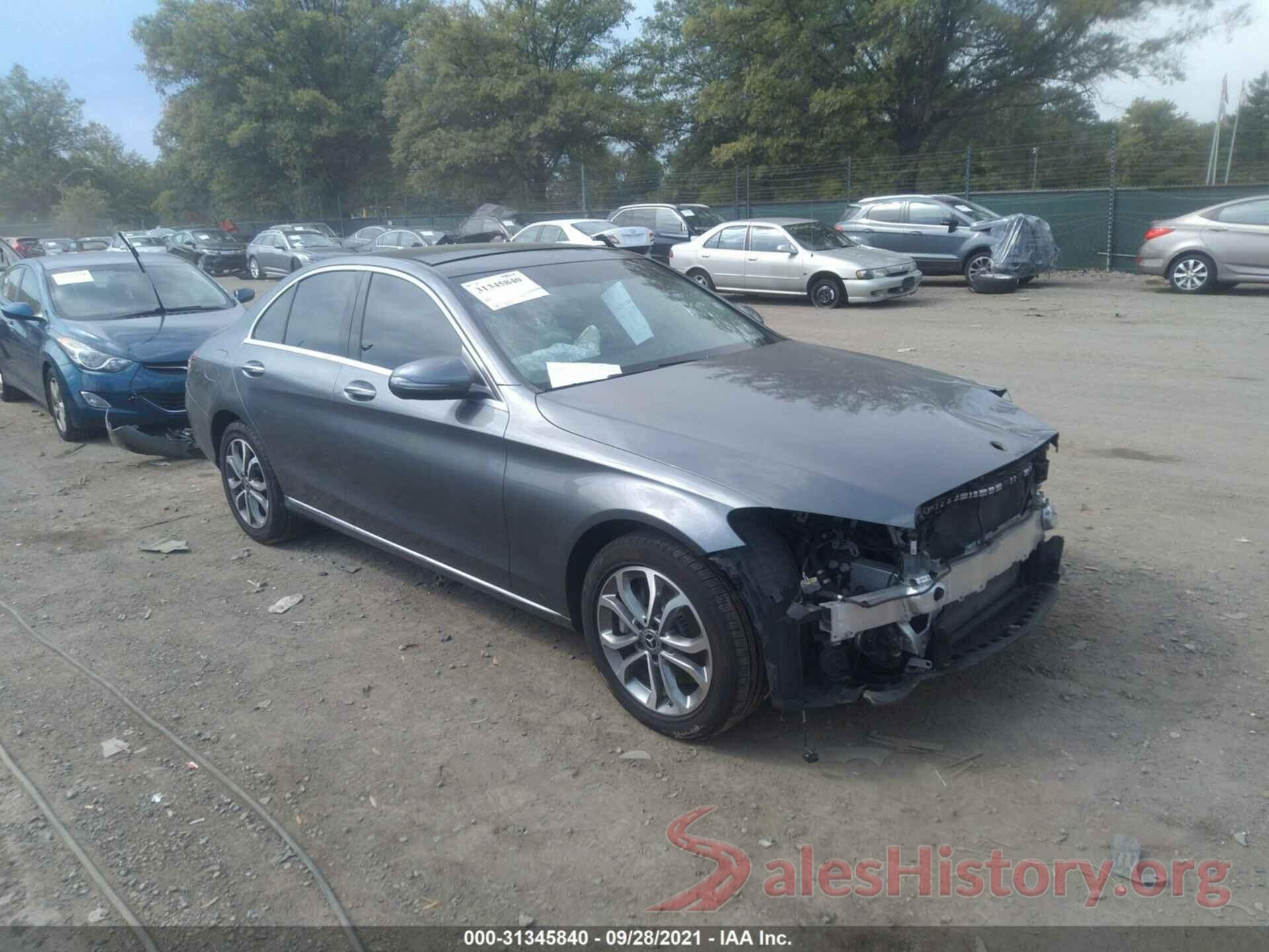 55SWF4KB3HU211686 2017 MERCEDES-BENZ C-CLASS