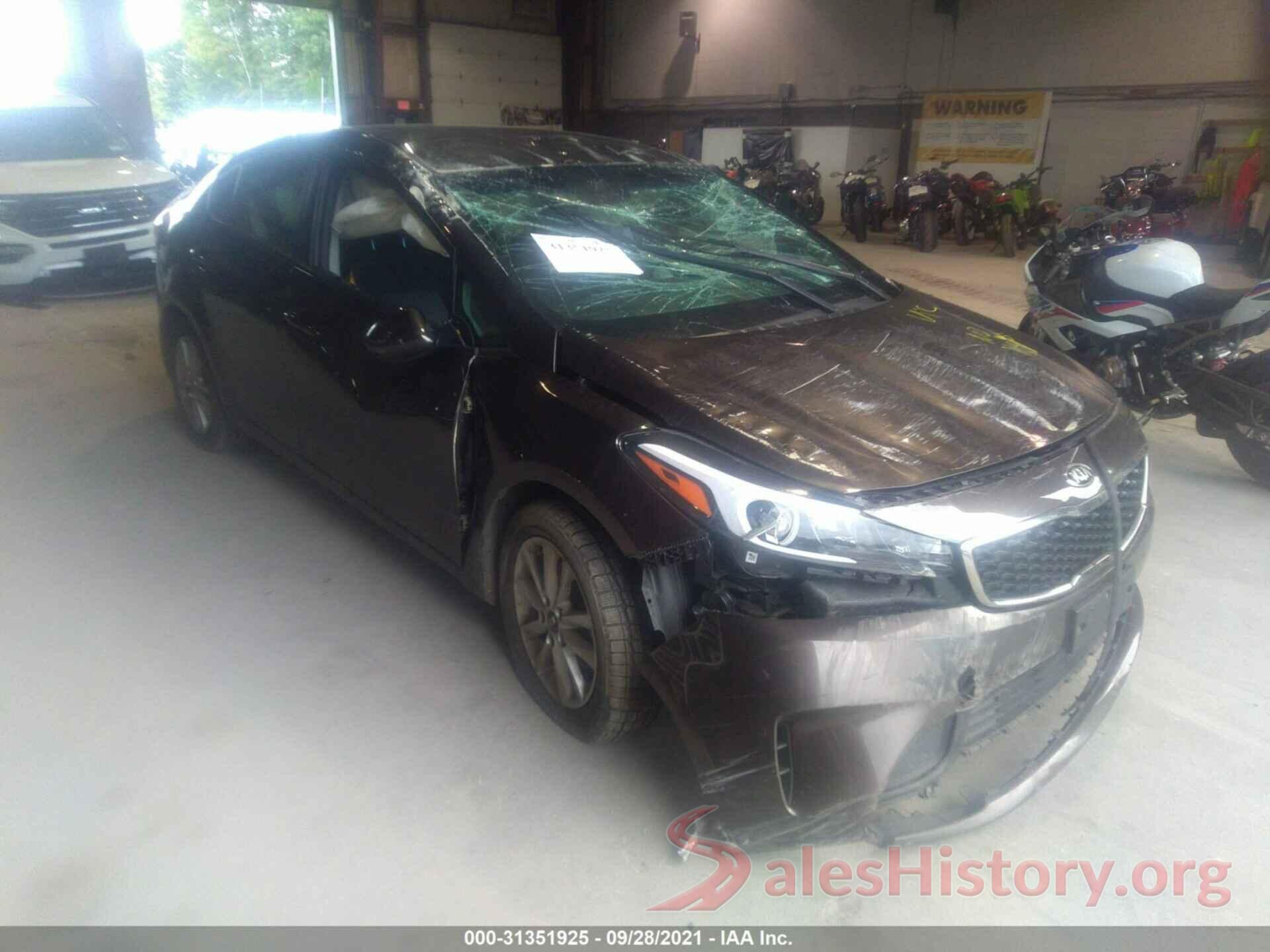 3KPFL4A77HE147777 2017 KIA FORTE