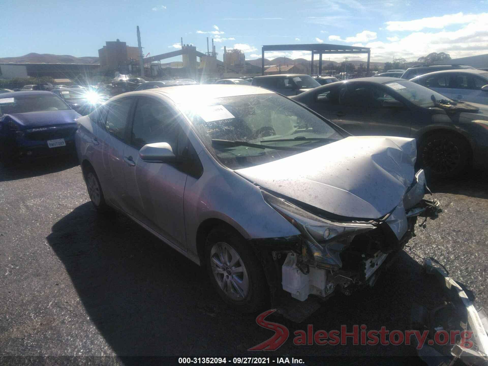 JTDKBRFUXG3529546 2016 TOYOTA PRIUS