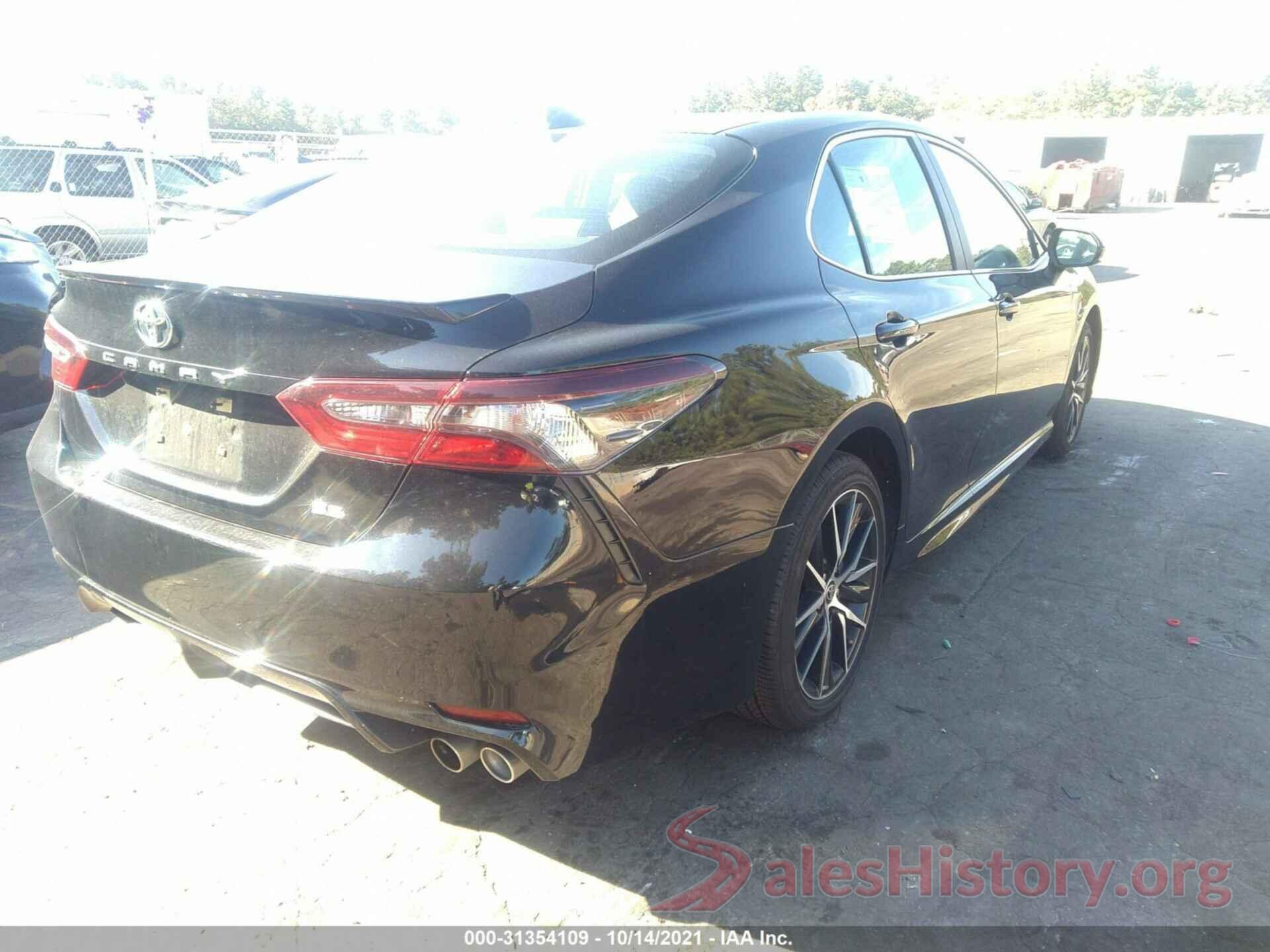 4T1G11AK7MU565017 2021 TOYOTA CAMRY