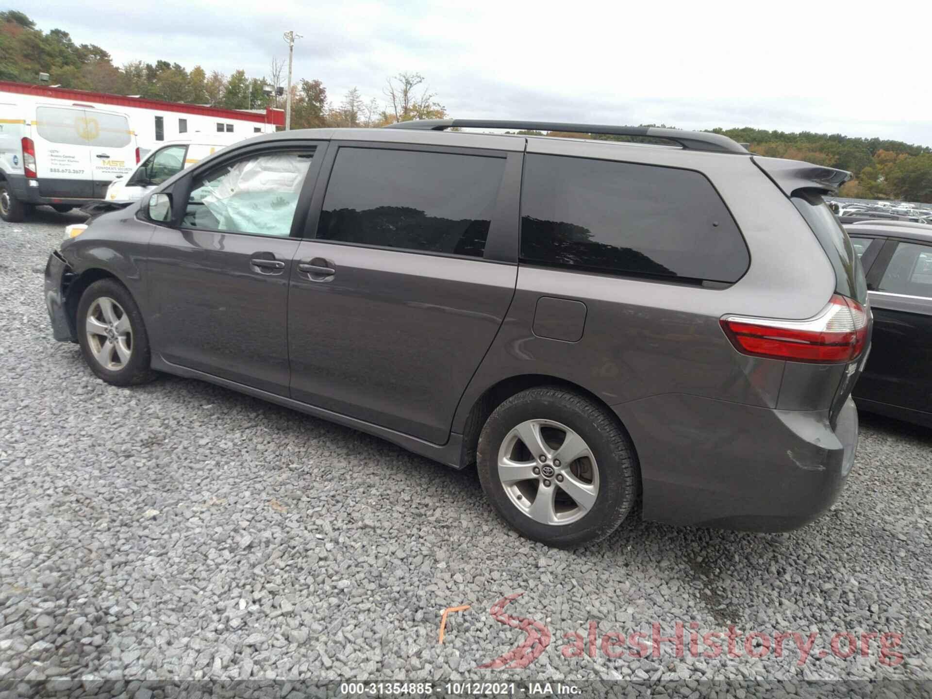 5TDKZ3DC1KS986515 2019 TOYOTA SIENNA