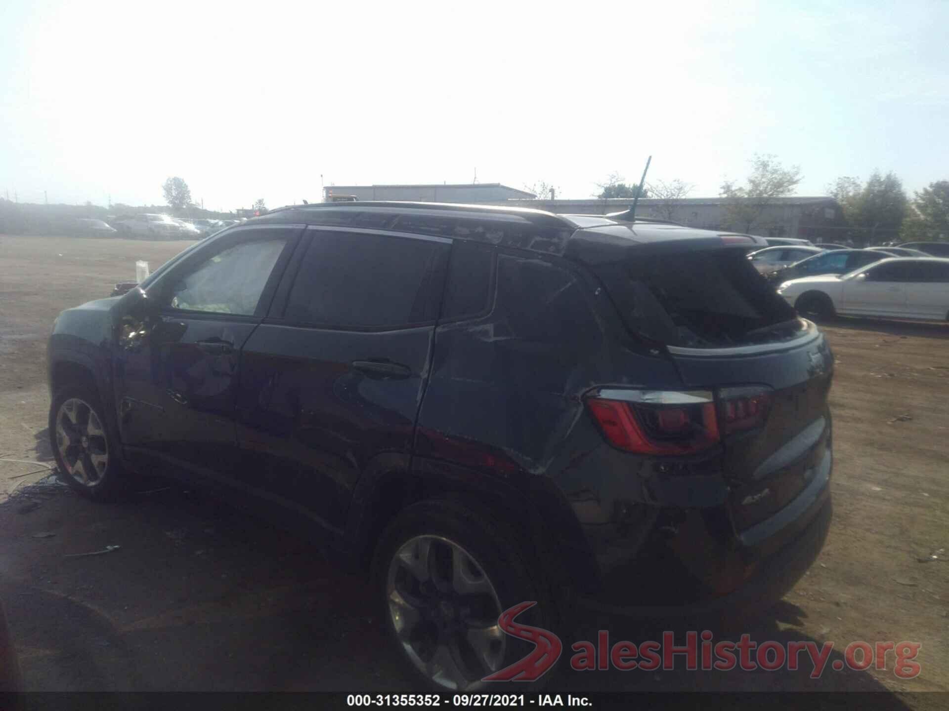 3C4NJDCB0JT231637 2018 JEEP COMPASS