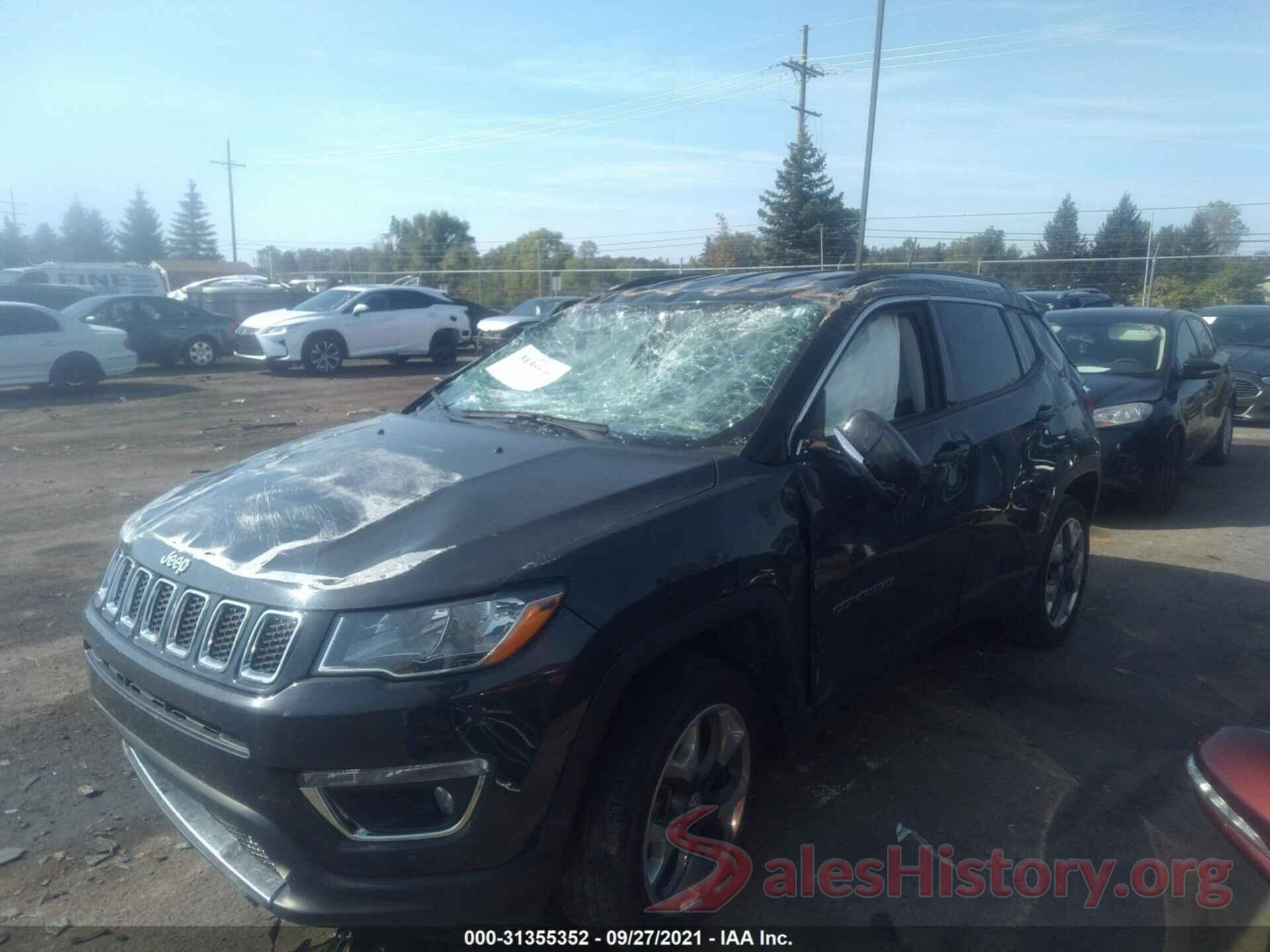 3C4NJDCB0JT231637 2018 JEEP COMPASS