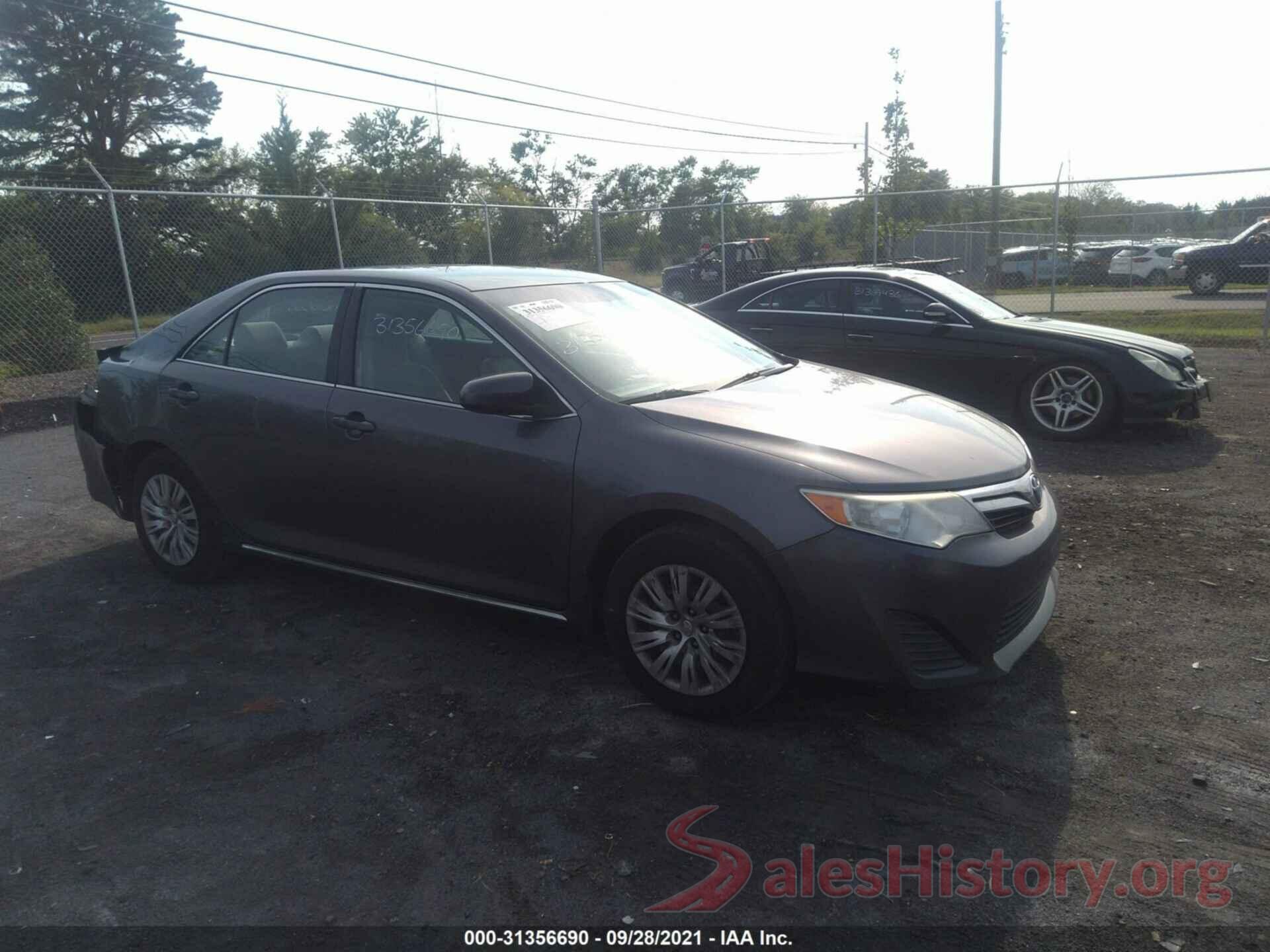 4T1BF1FK9EU811409 2014 TOYOTA CAMRY