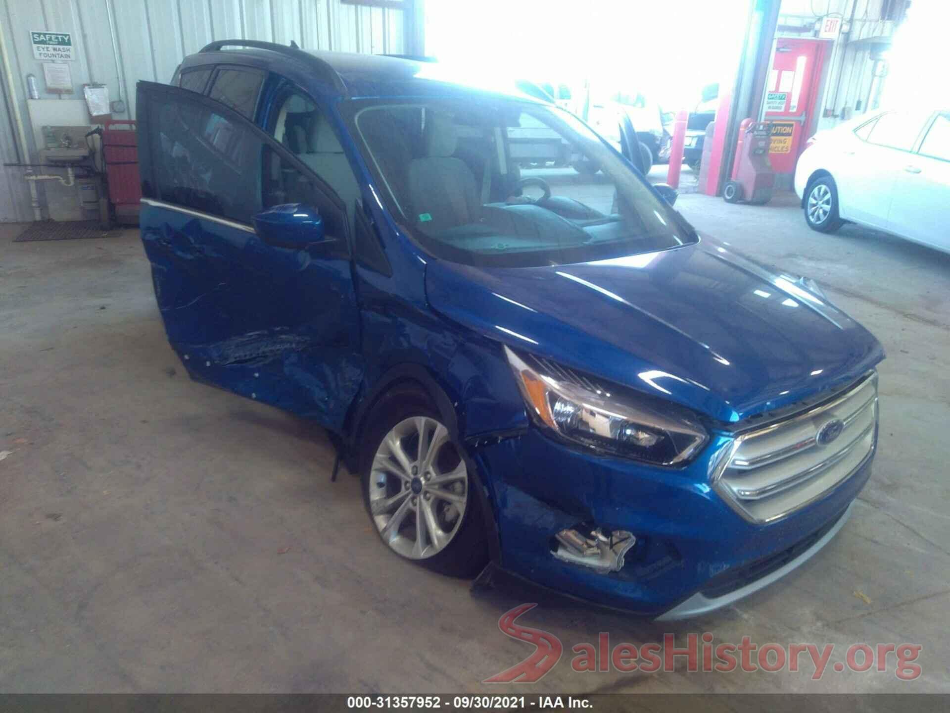 1FMCU0GDXJUC03414 2018 FORD ESCAPE