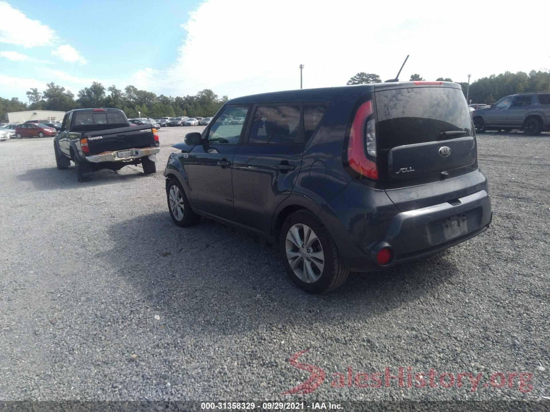 KNDJX3A50G7385928 2016 KIA SOUL