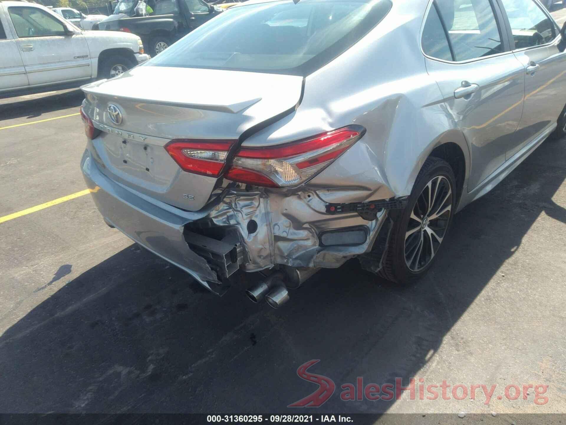 4T1B11HK2KU217560 2019 TOYOTA CAMRY