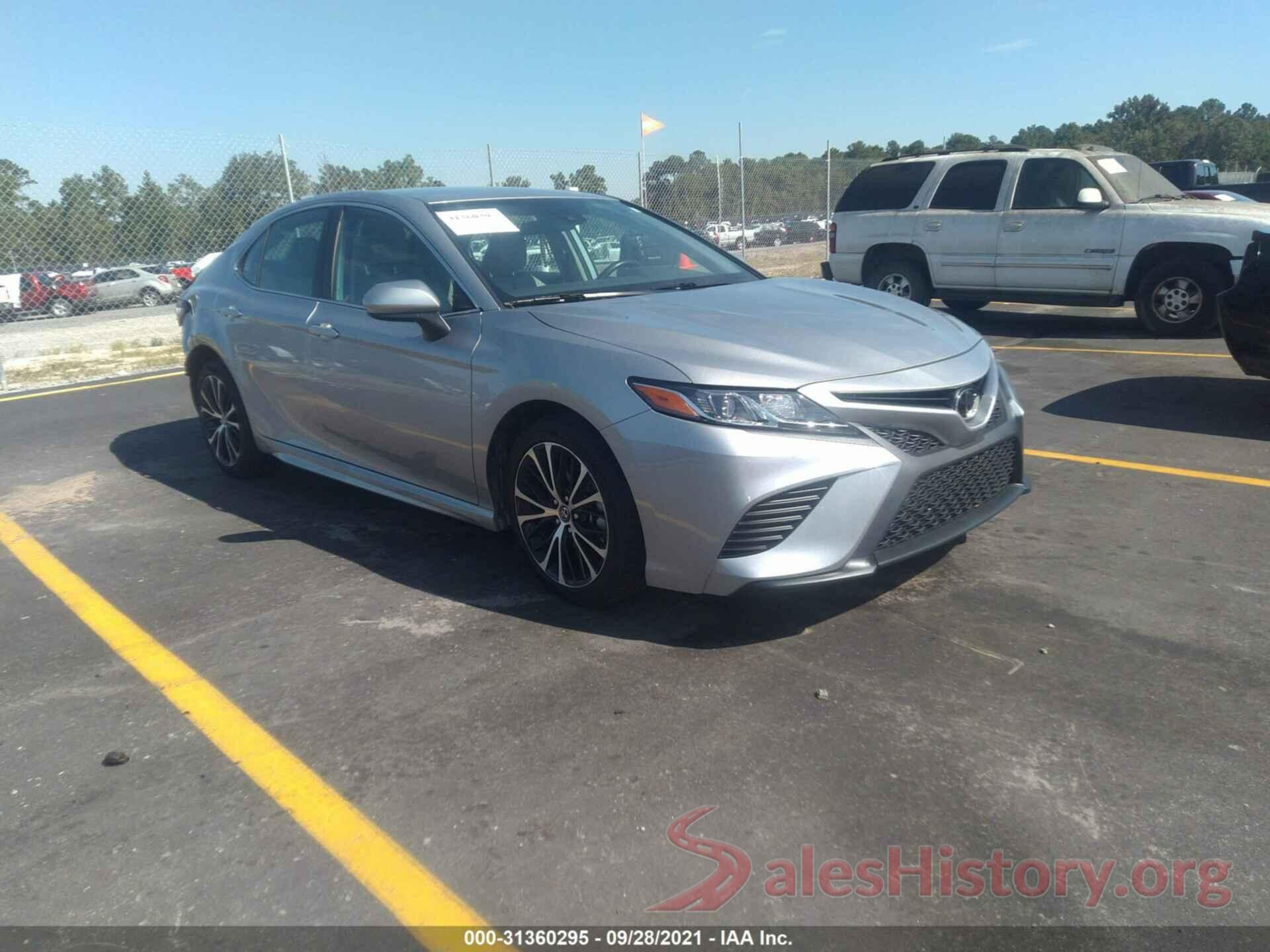 4T1B11HK2KU217560 2019 TOYOTA CAMRY