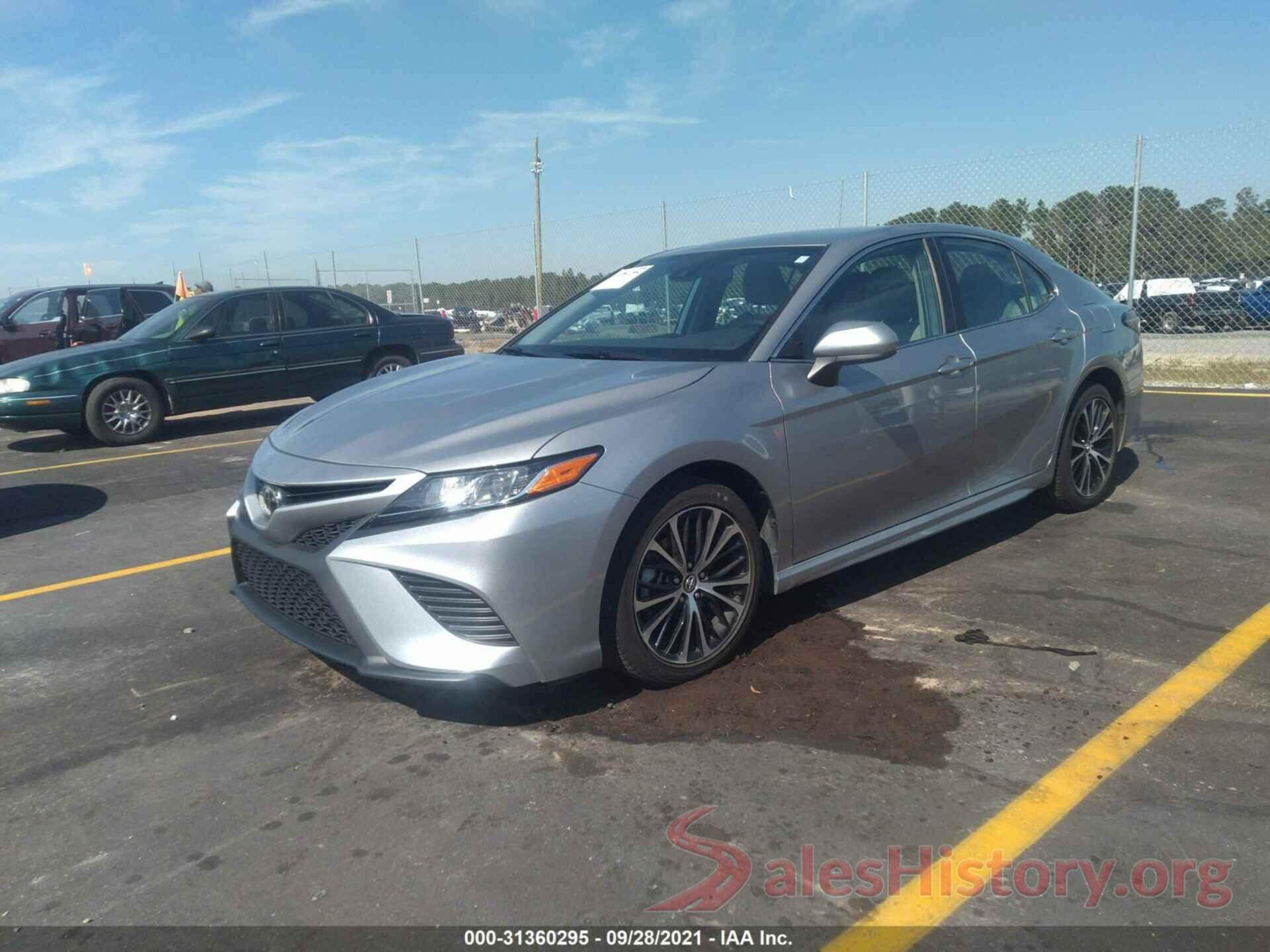 4T1B11HK2KU217560 2019 TOYOTA CAMRY