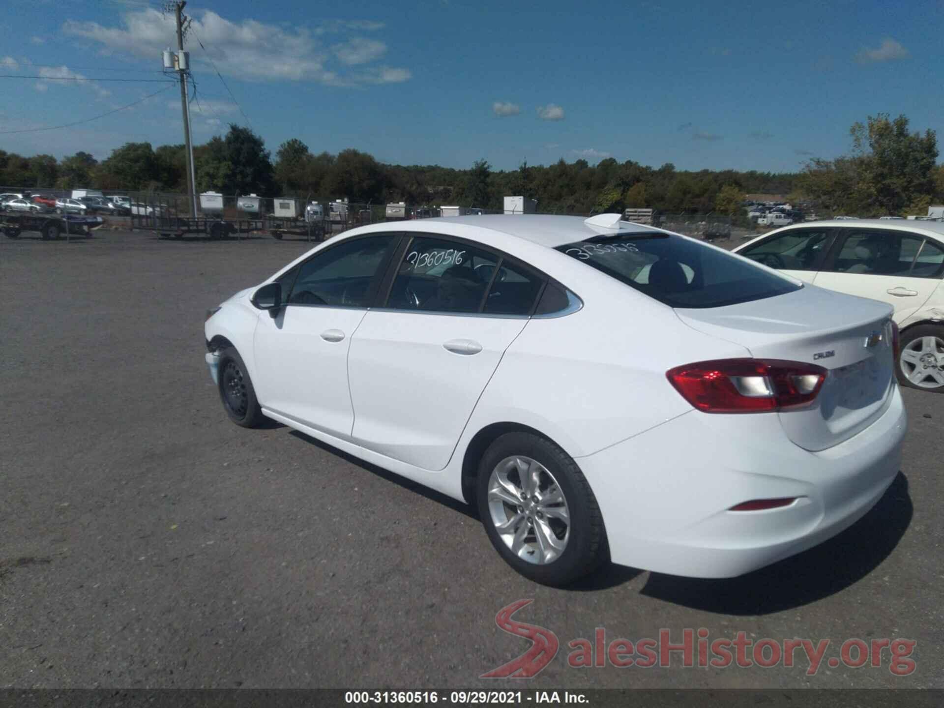 1G1BE5SM8K7146477 2019 CHEVROLET CRUZE