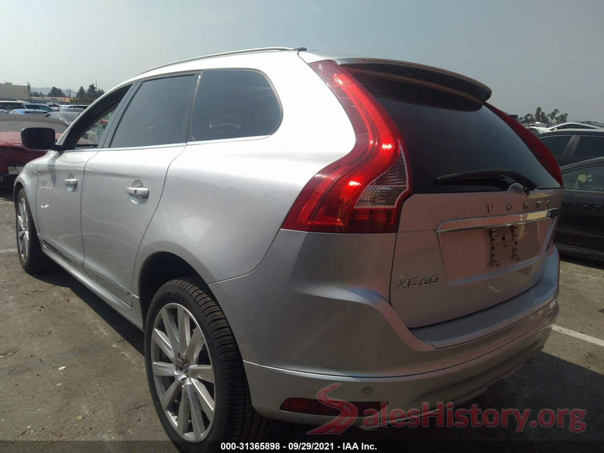 YV440MRU5H2212713 2017 VOLVO XC60