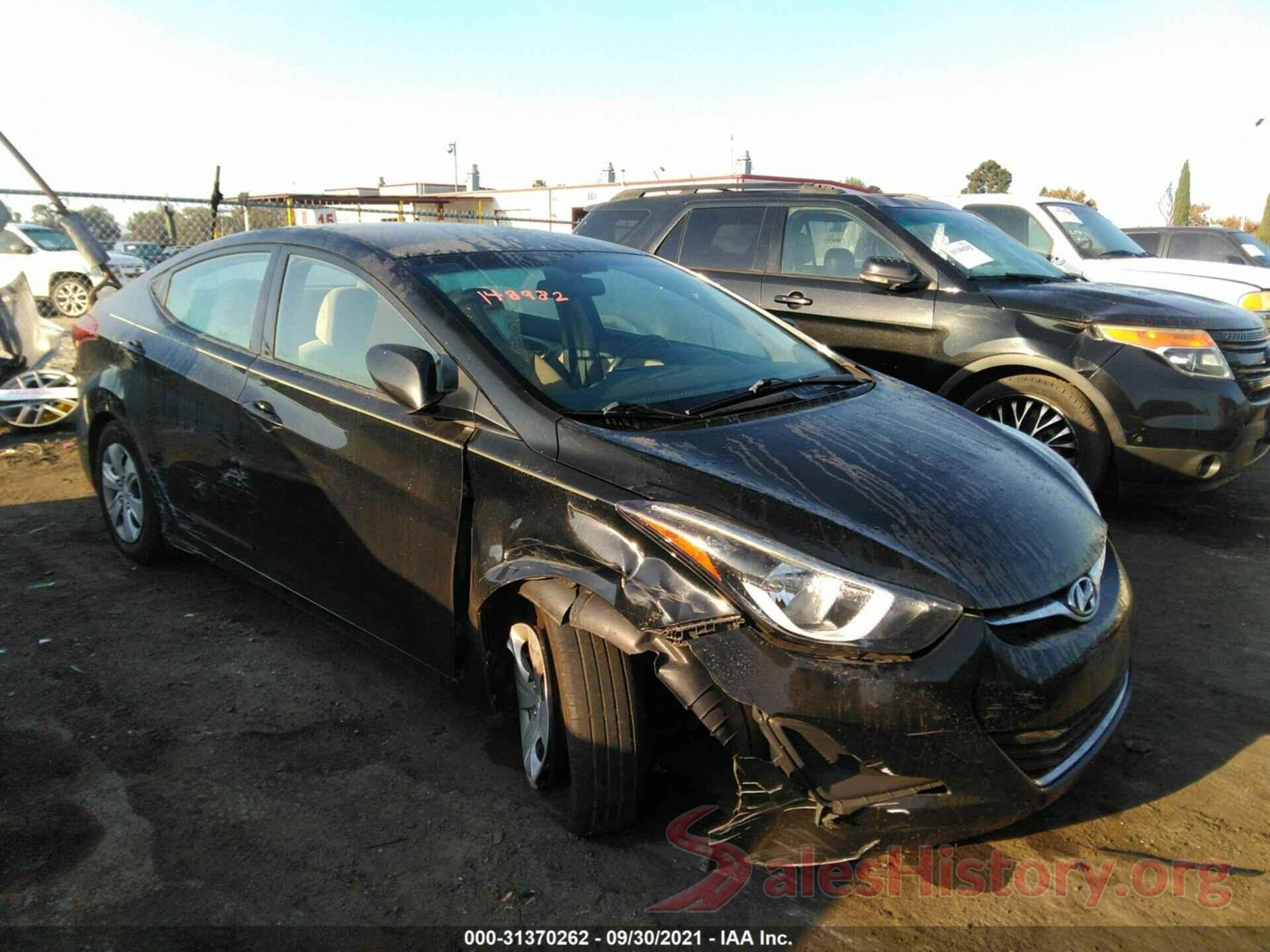 5NPDH4AEXGH746559 2016 HYUNDAI ELANTRA