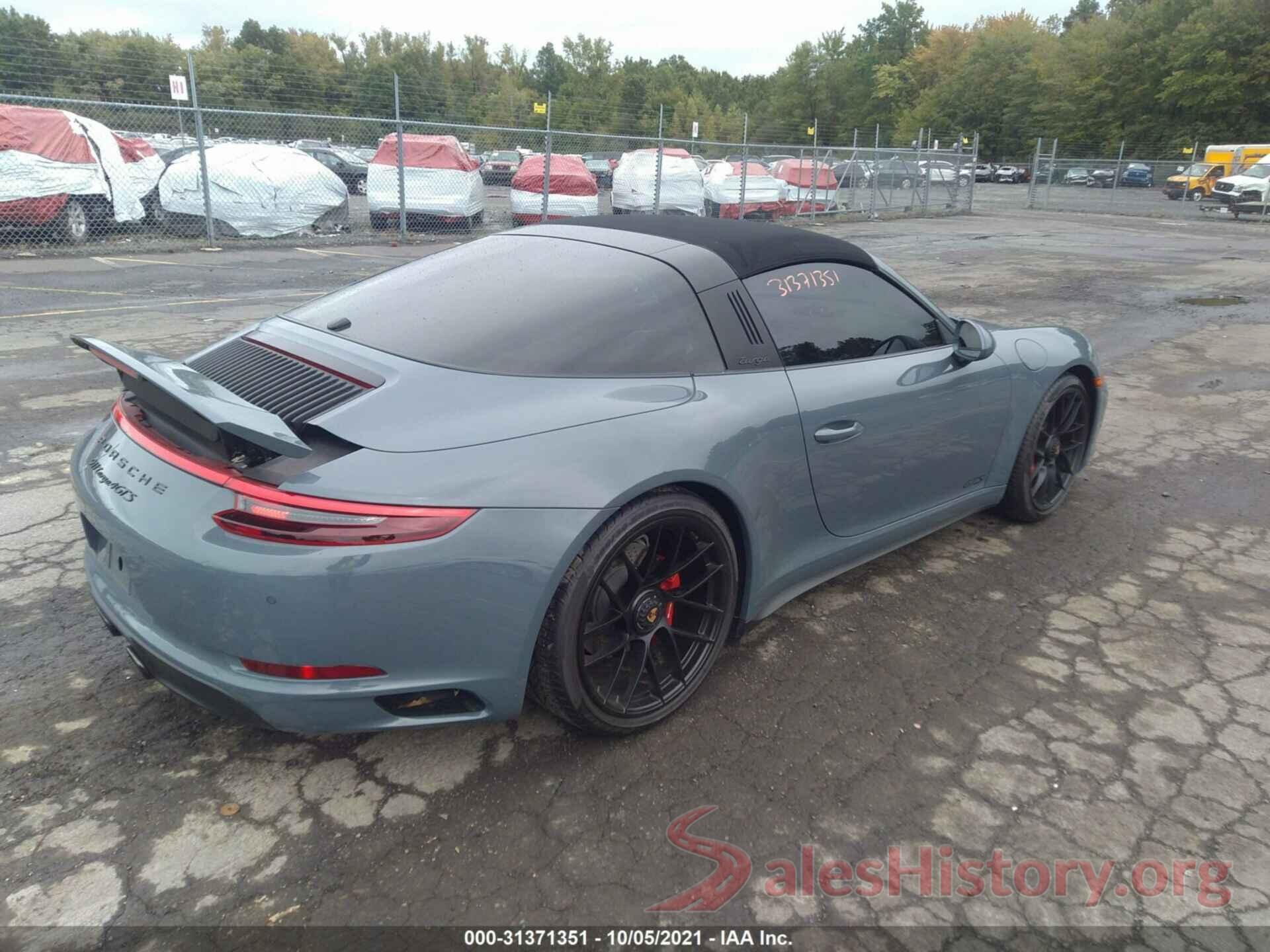 WP0BB2A98JS134062 2018 PORSCHE 911