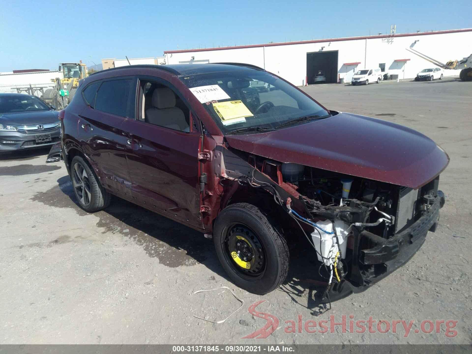 KM8J33A25HU562926 2017 HYUNDAI TUCSON