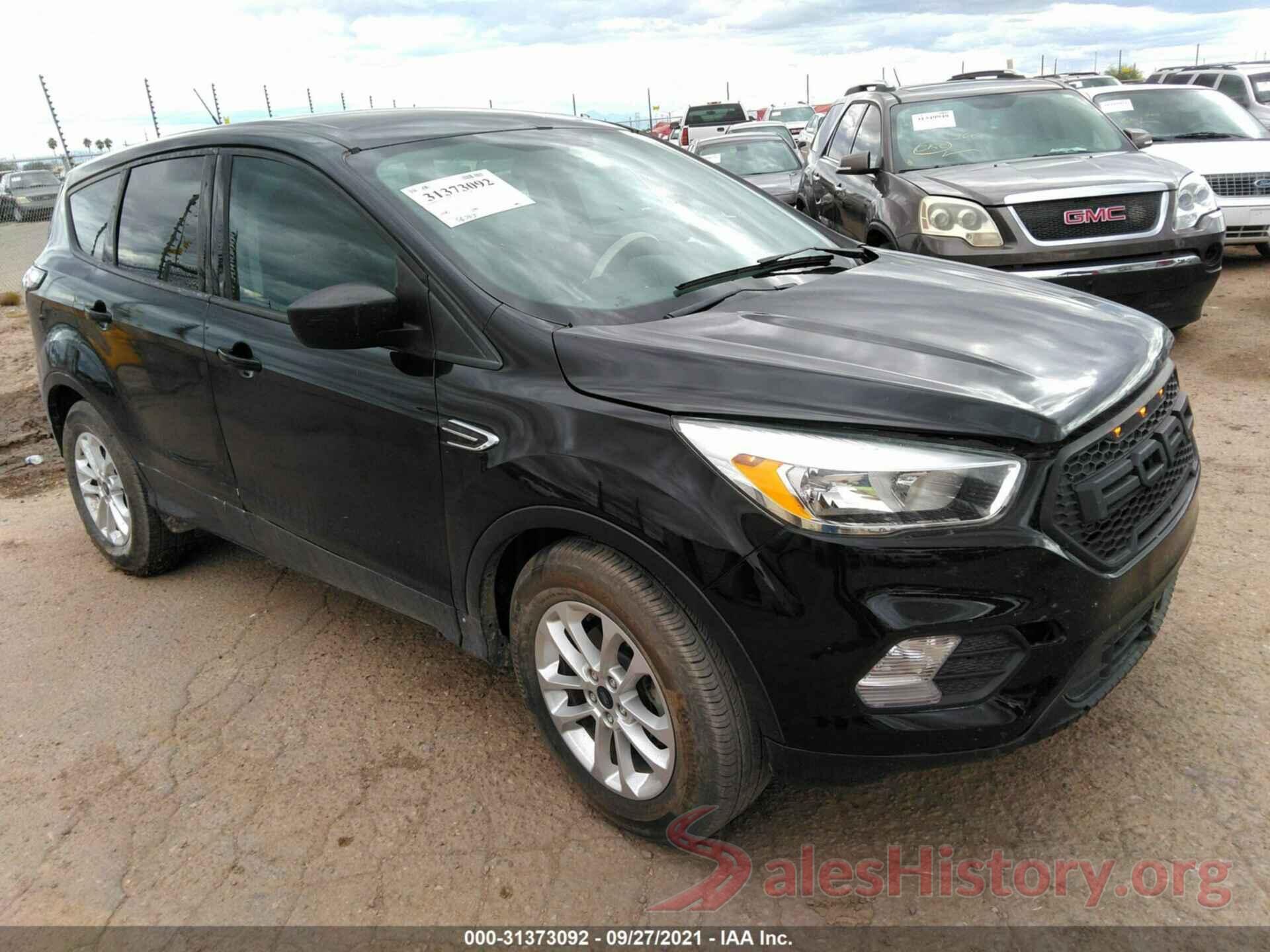 1FMCU0F76HUC02427 2017 FORD ESCAPE