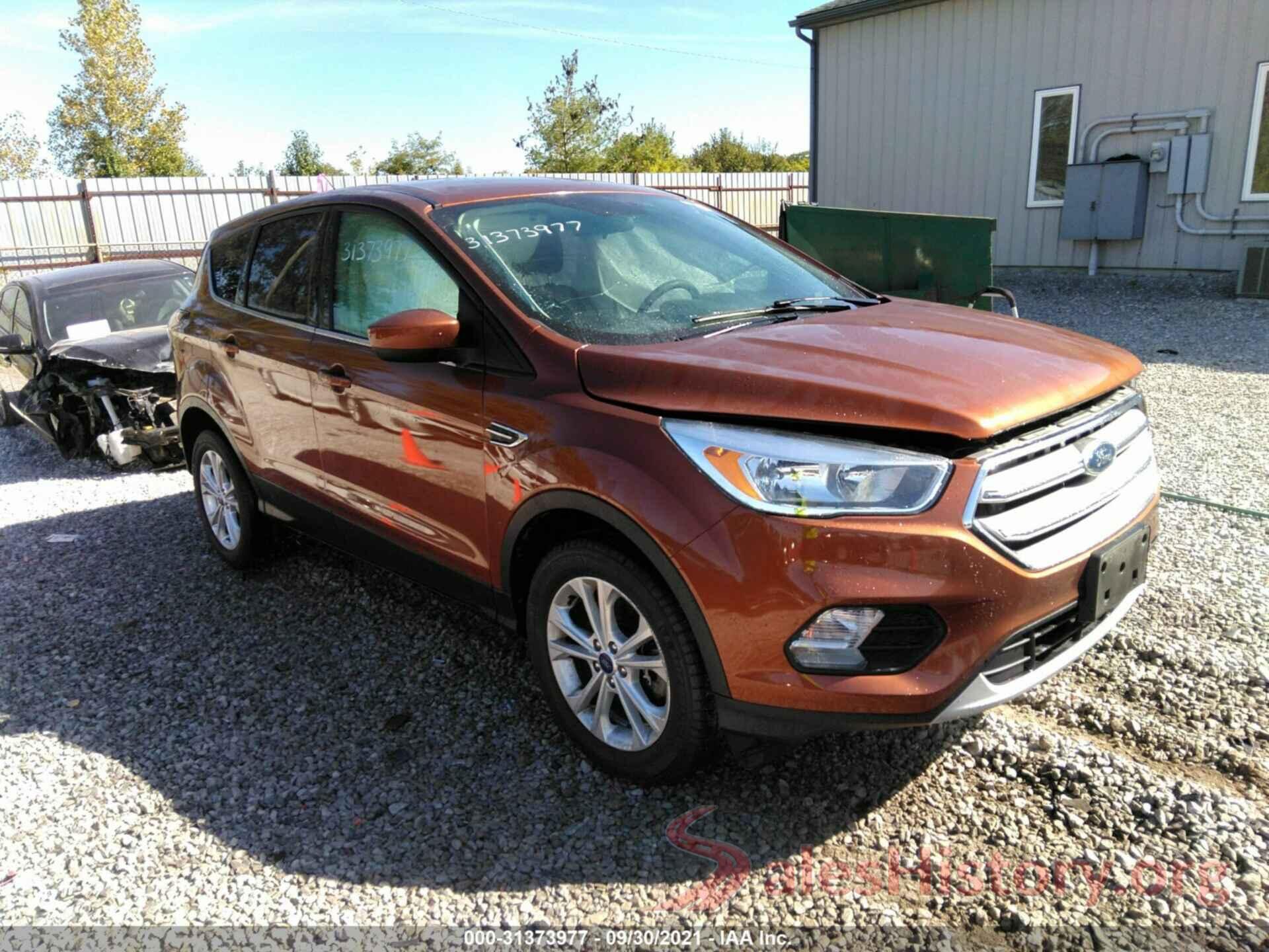 1FMCU9GD2HUC75402 2017 FORD ESCAPE