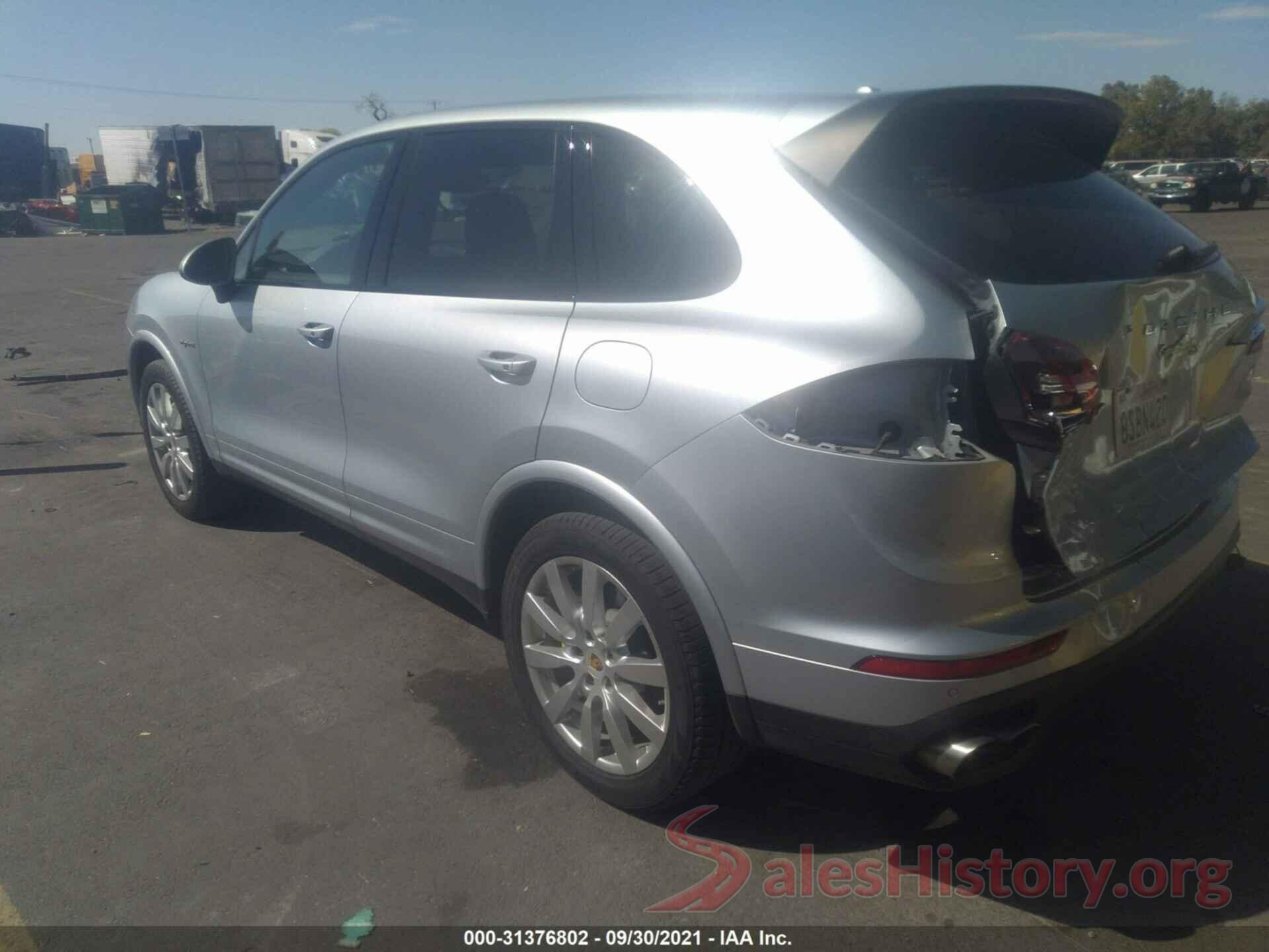 WP1AE2A24JLA72478 2018 PORSCHE CAYENNE